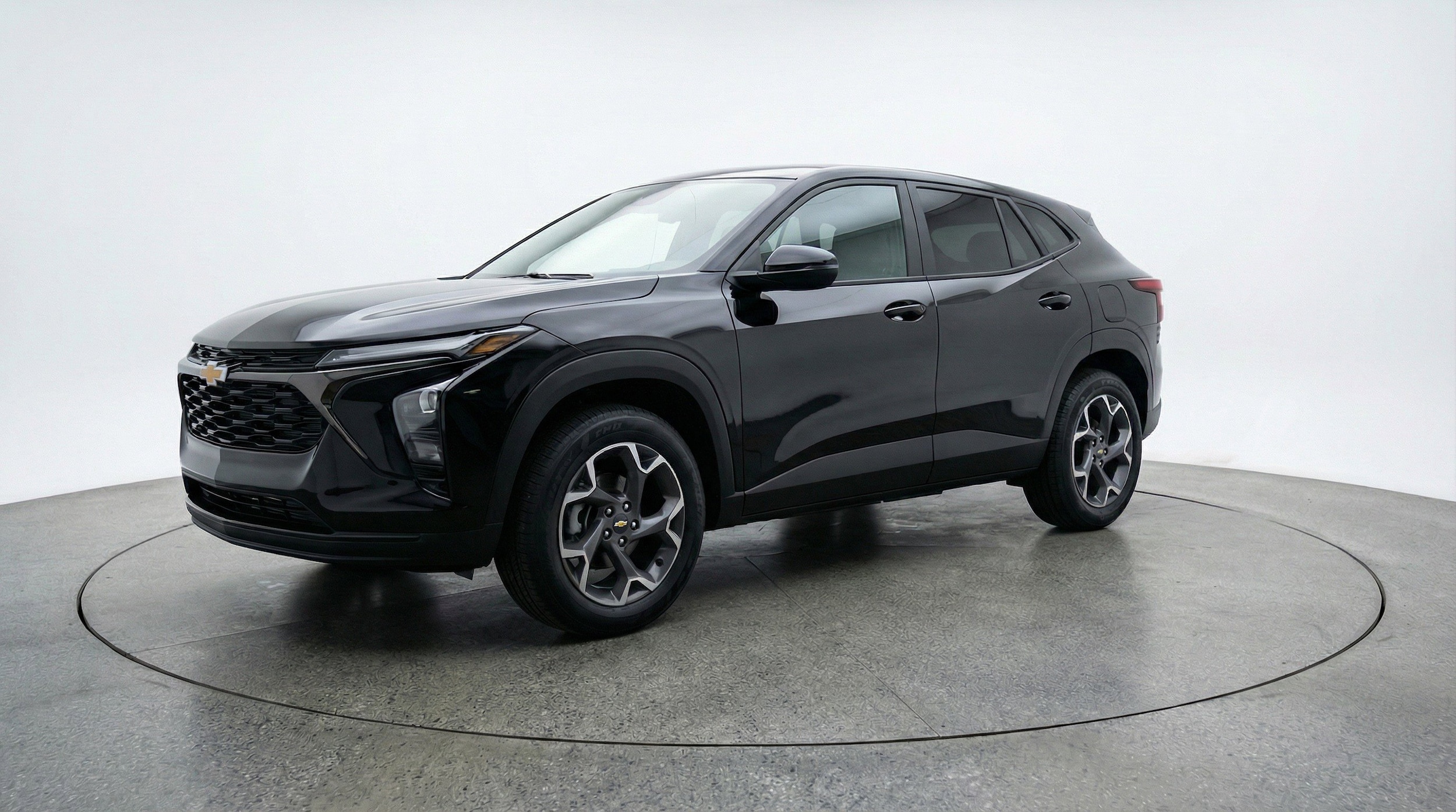 Thumbnail: 2025 Chevrolet Trax - 3