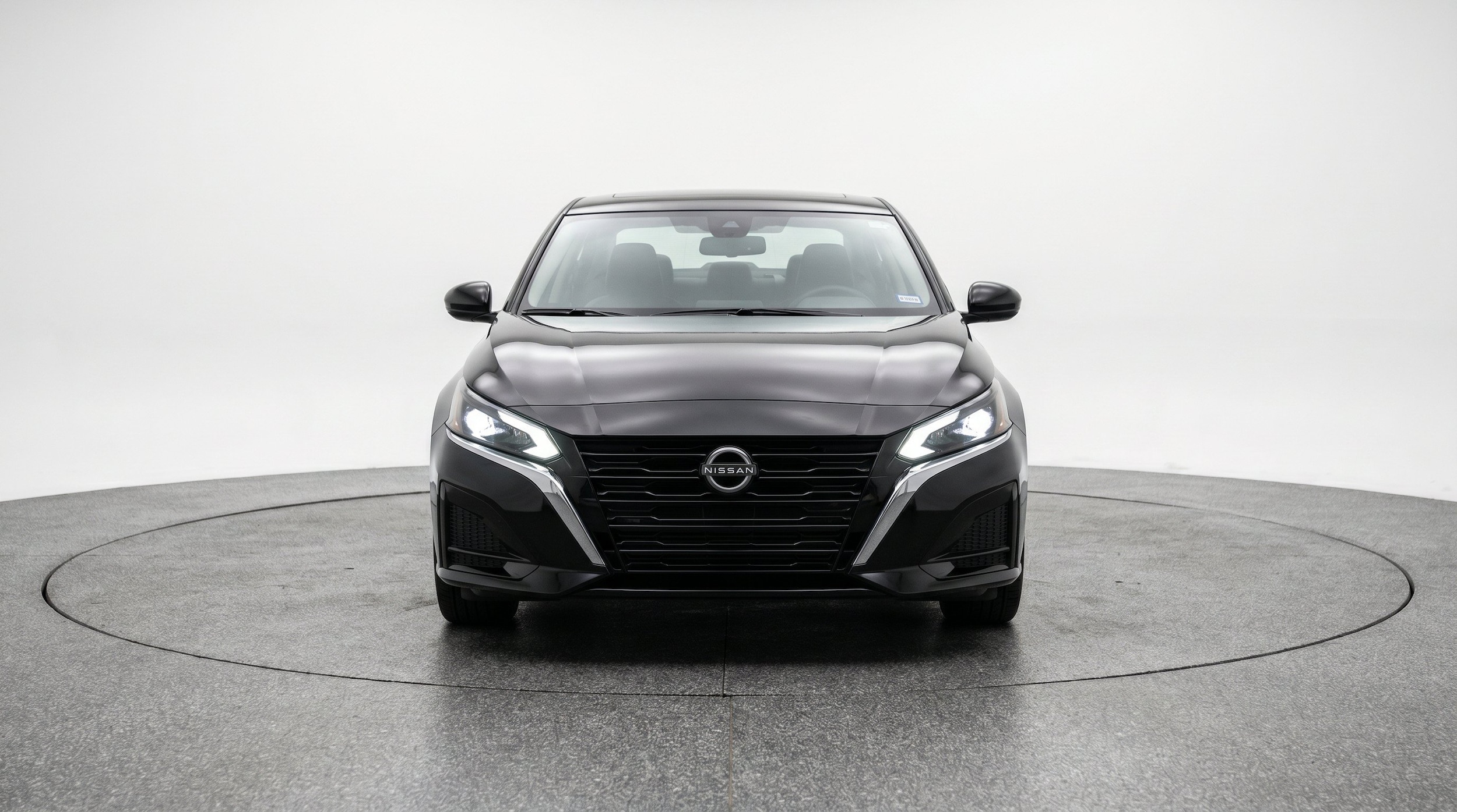 Thumbnail: 2025 Nissan Altima - 2