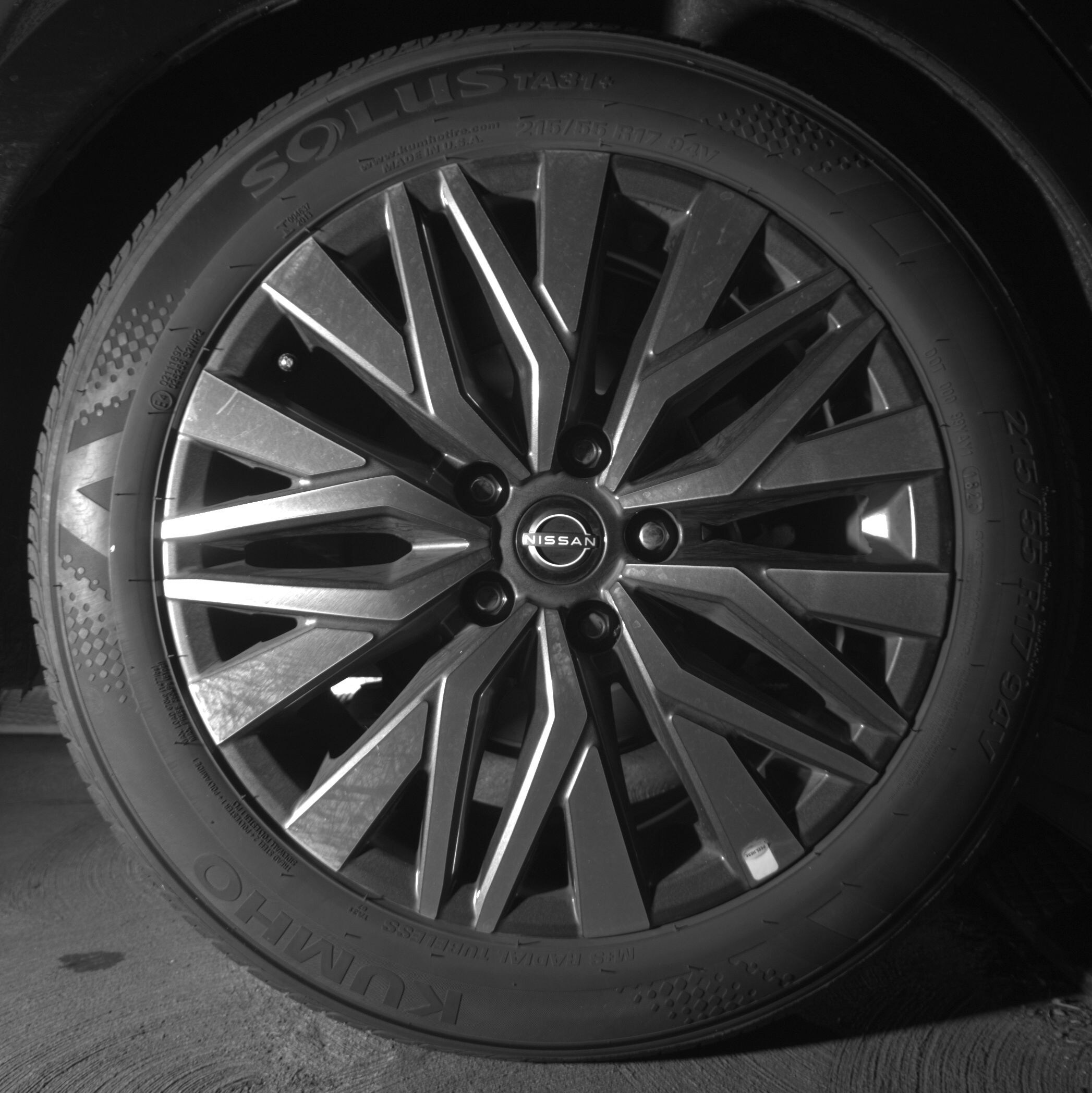 Thumbnail: 2025 Nissan Altima - 12