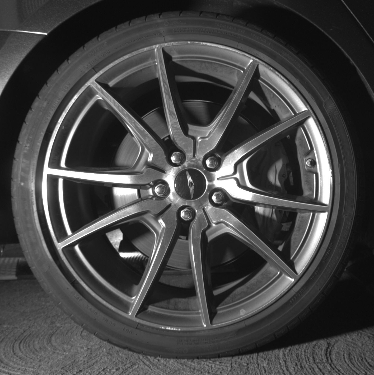 Thumbnail: 2025 Genesis G70 - 12