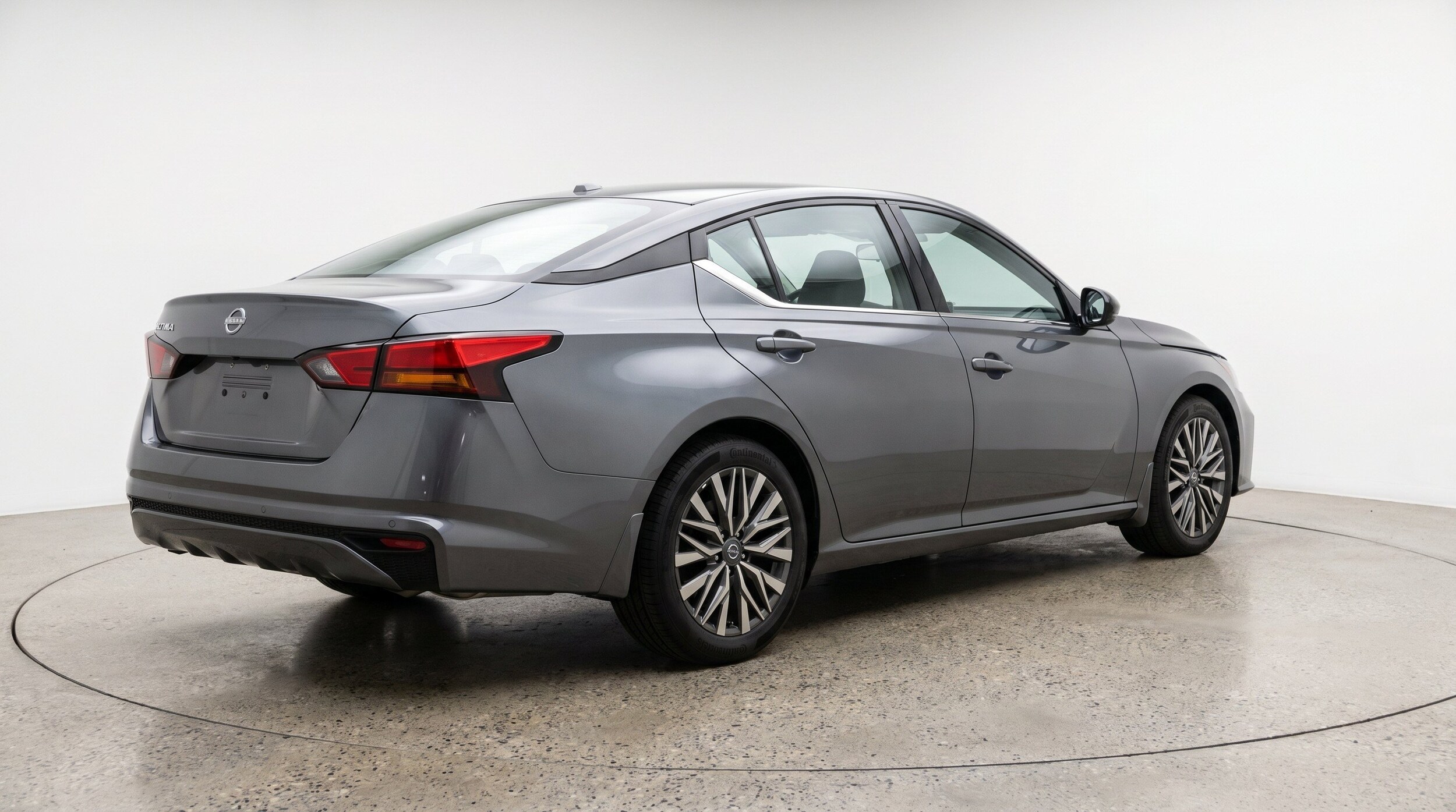 Thumbnail: 2025 Nissan Altima - 9