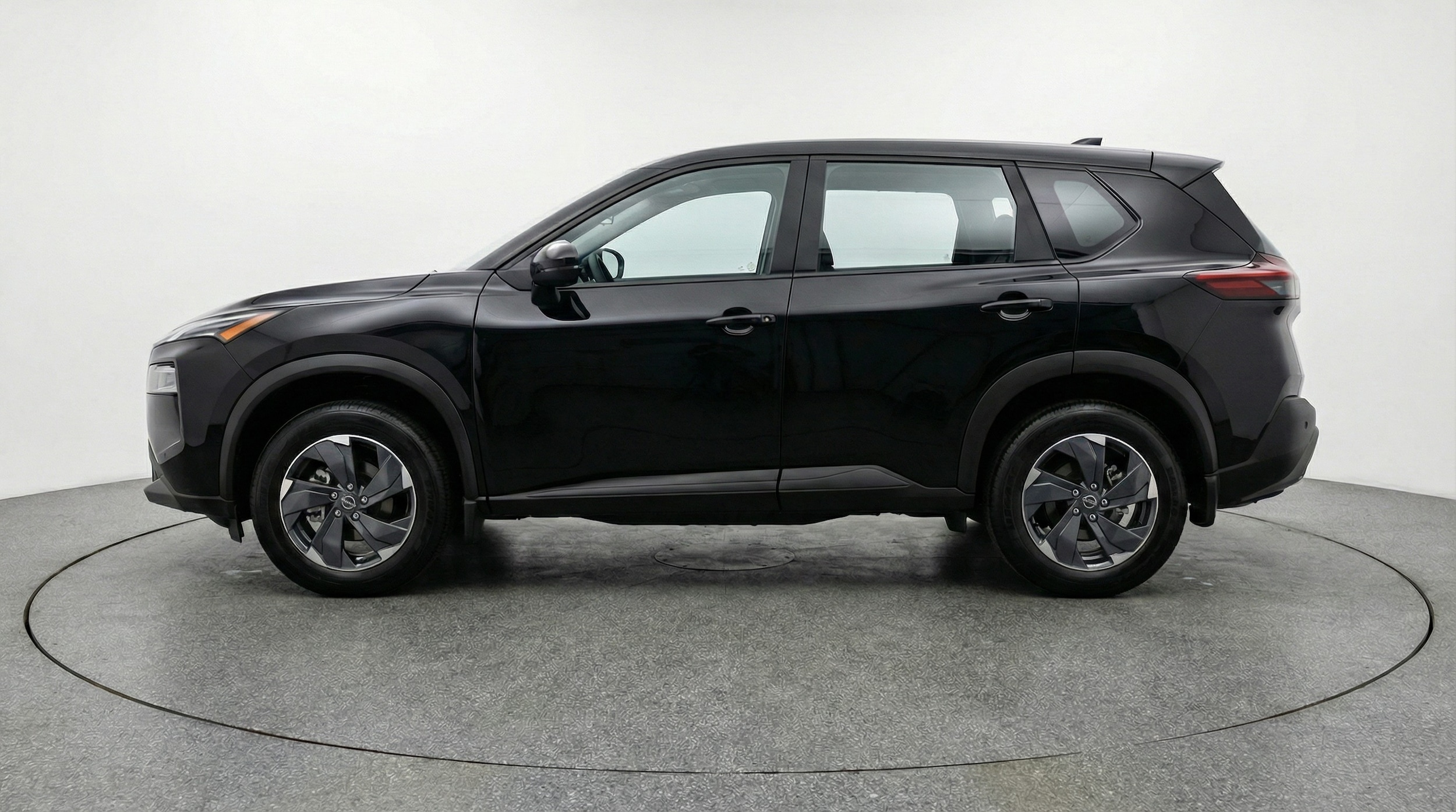 Thumbnail: 2025 Nissan Rogue - 4