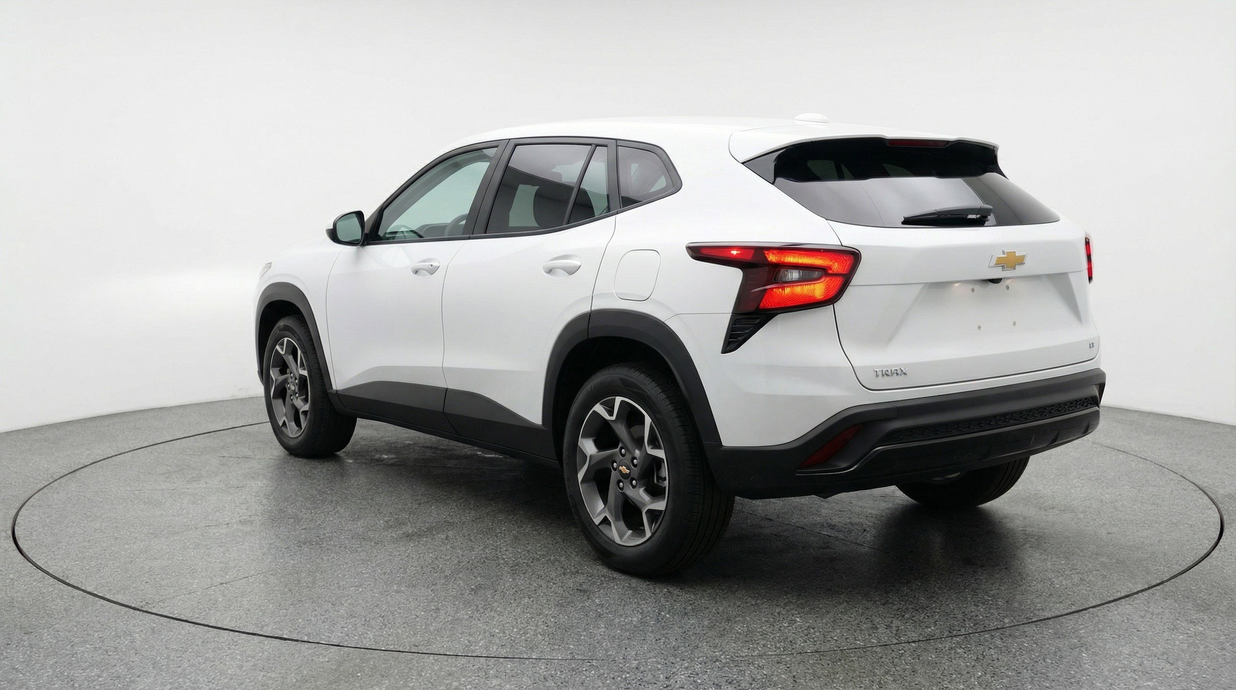 Thumbnail: 2025 Chevrolet Trax - 6