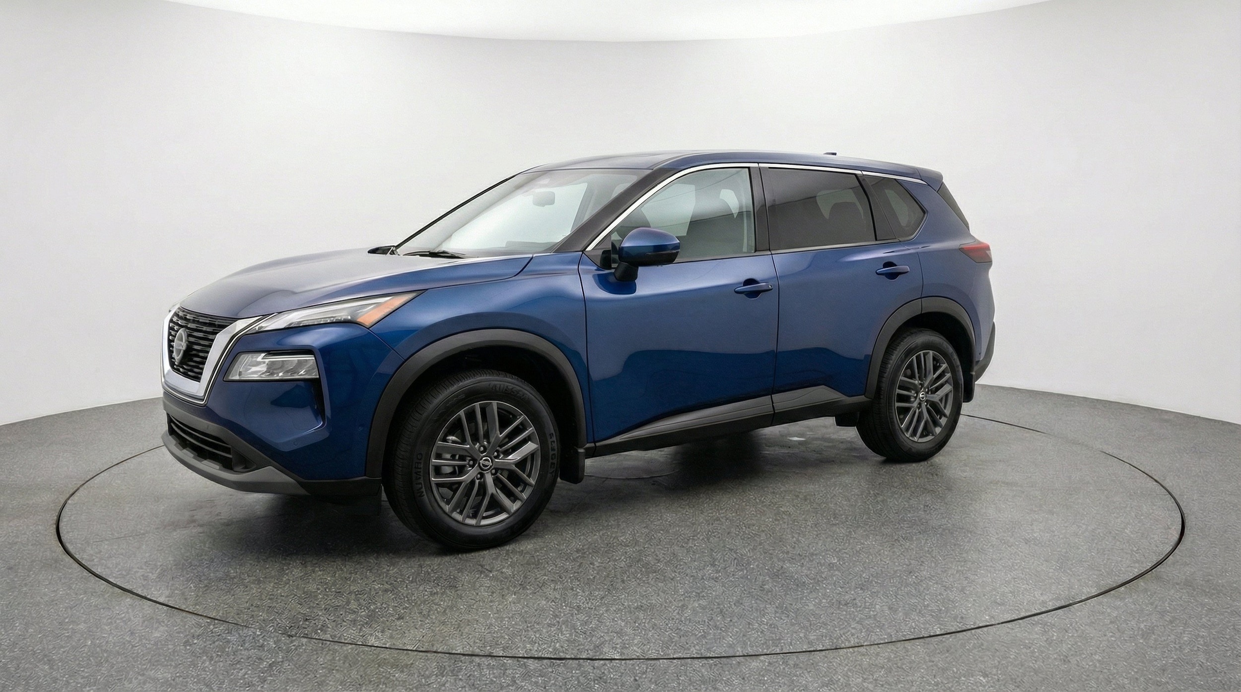 Thumbnail: 2026 Nissan Rogue - 3