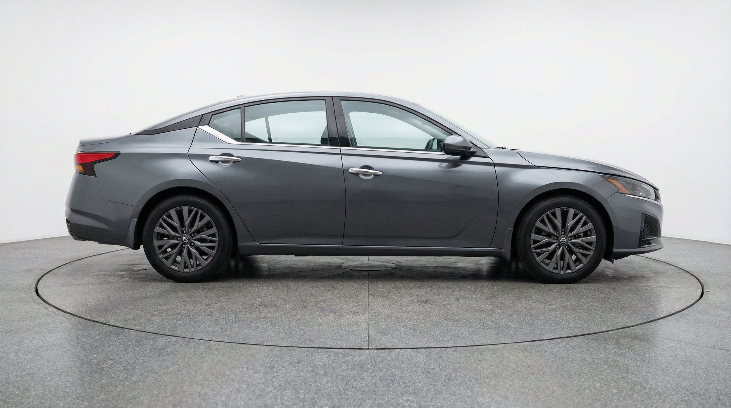 Thumbnail: 2025 Nissan Altima - 11