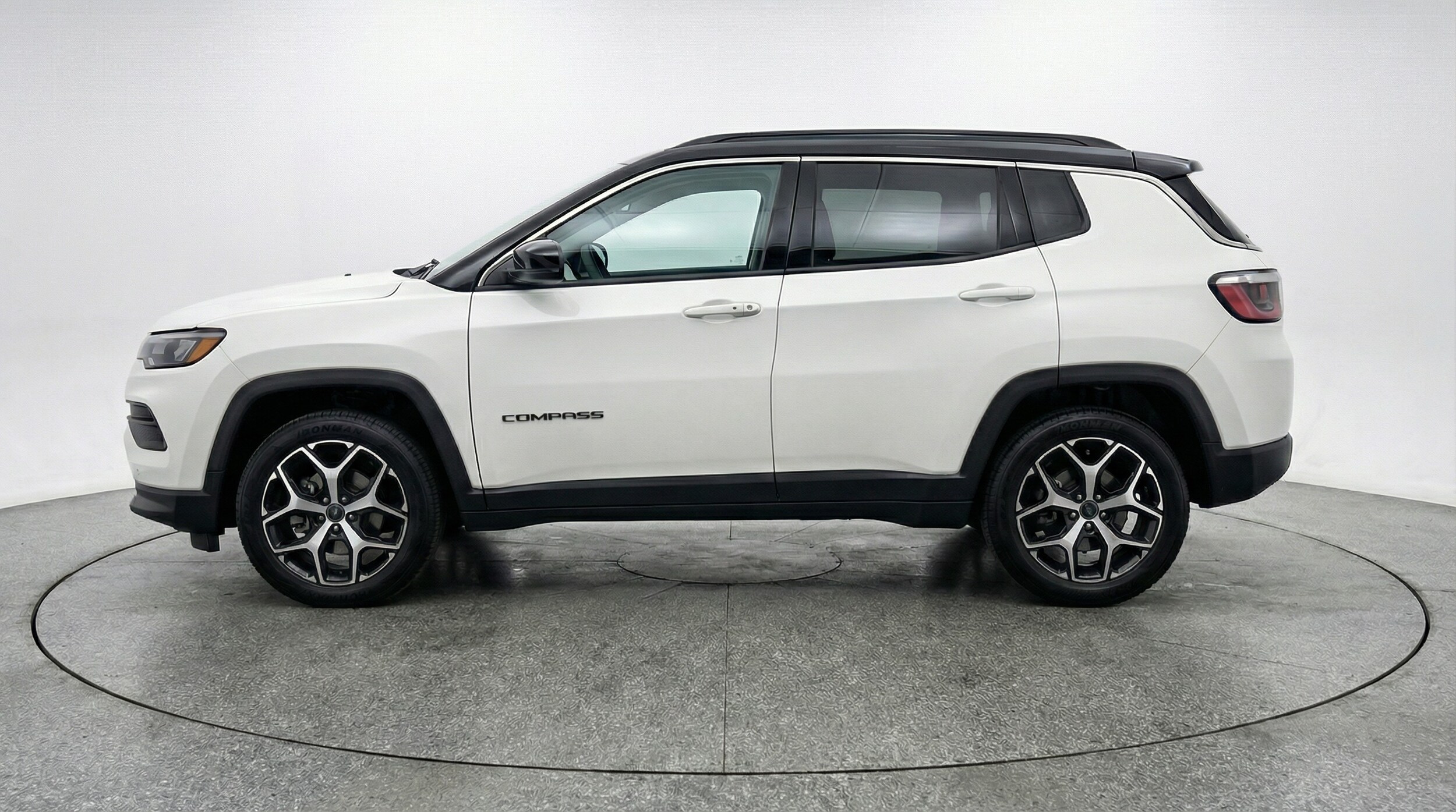 Thumbnail: 2025 Jeep Compass - 4