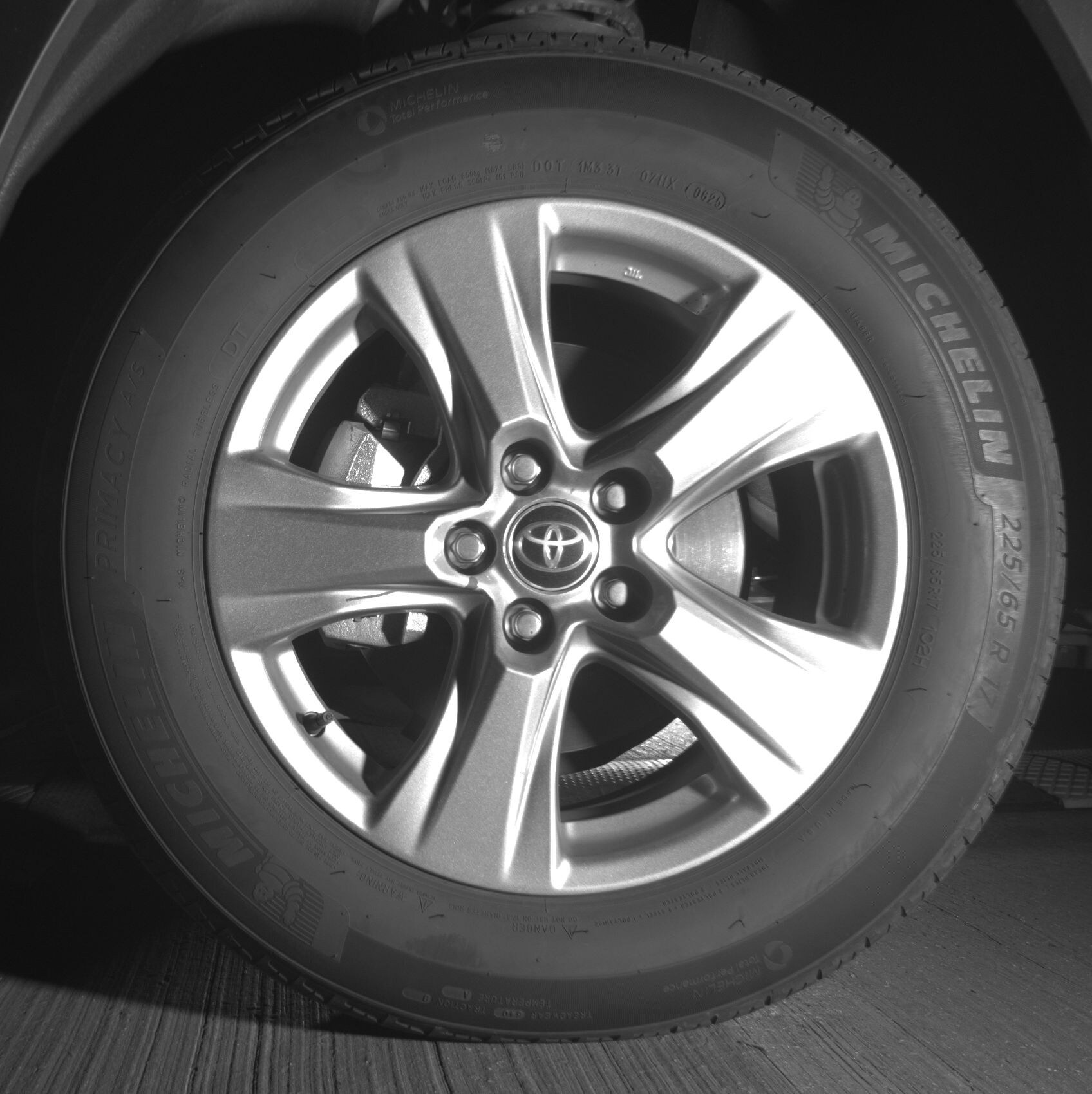 Thumbnail: 2025 Toyota RAV4 - 9