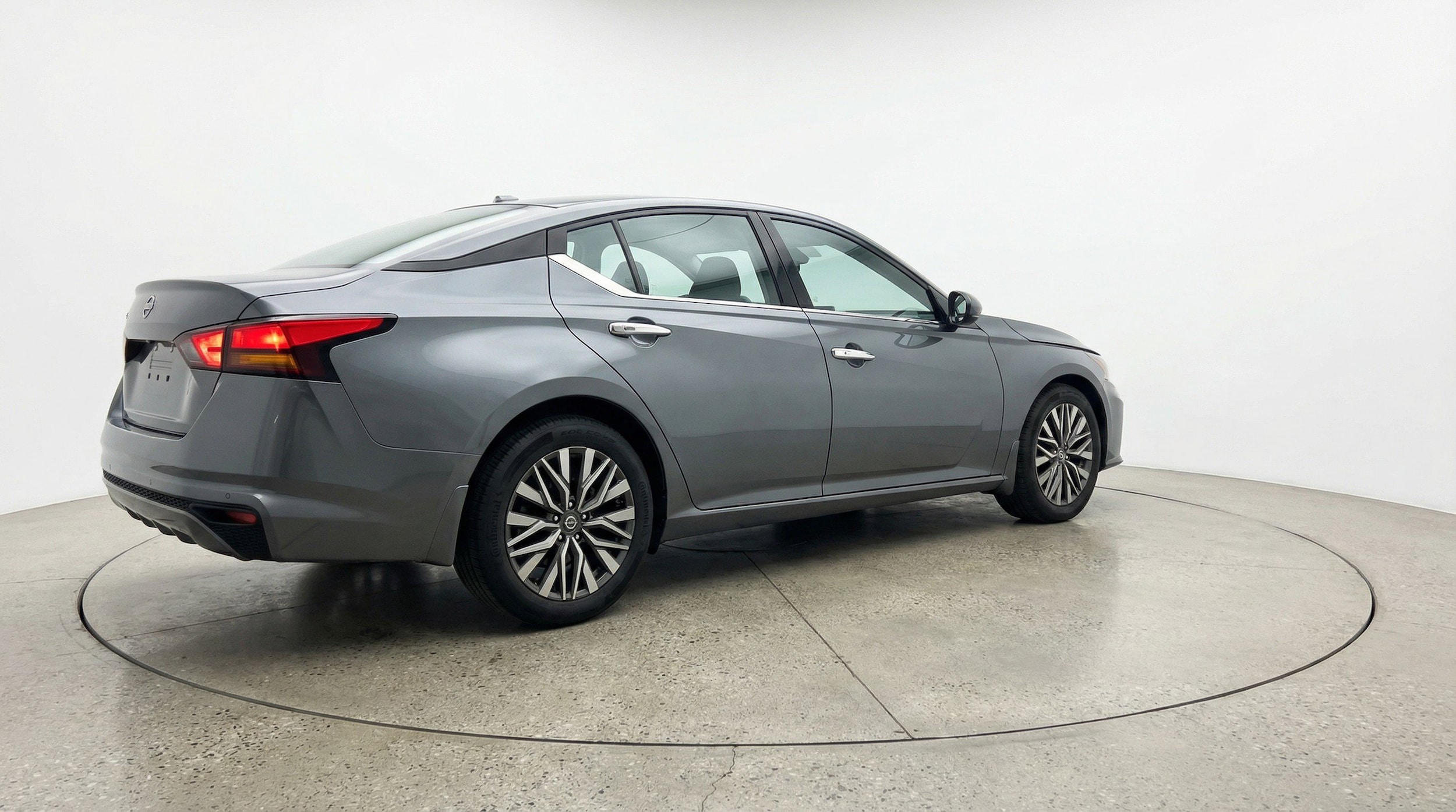 Thumbnail: 2025 Nissan Altima - 9