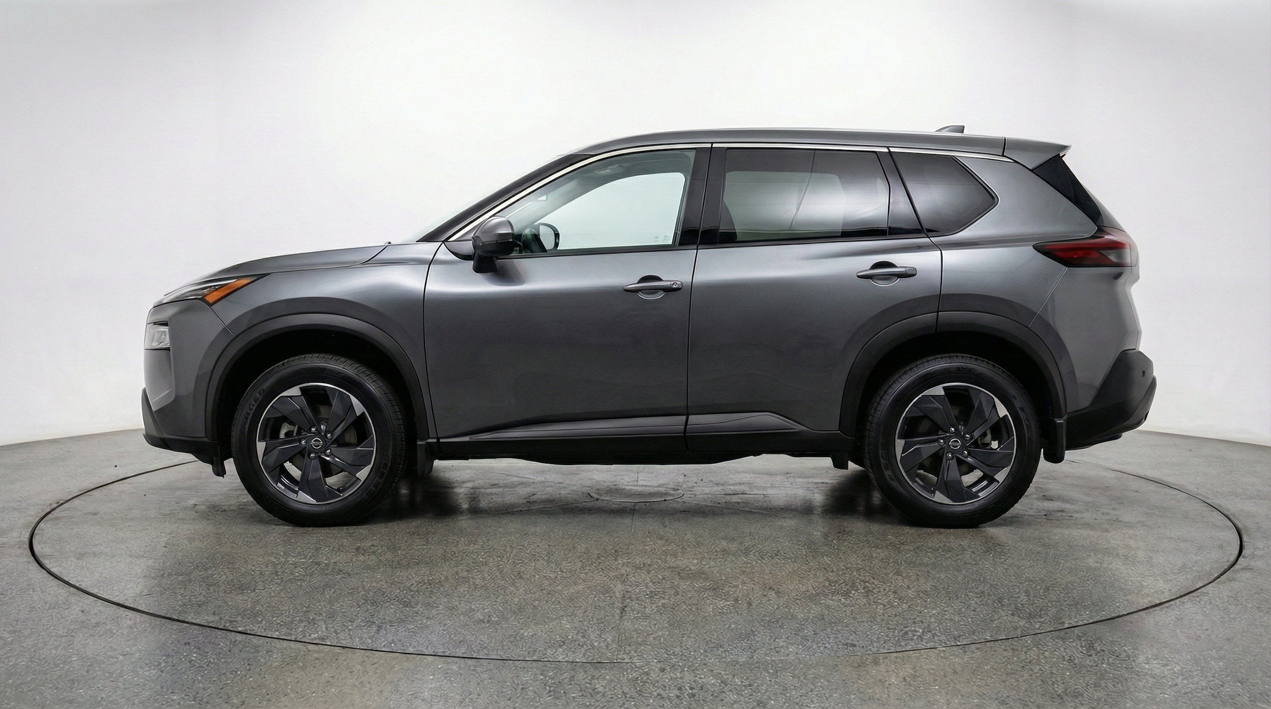 Thumbnail: 2025 Nissan Rogue - 5