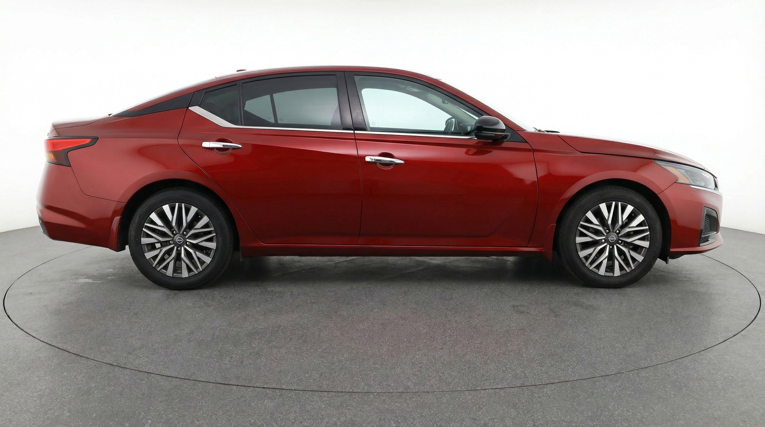 Thumbnail: 2025 Nissan Altima - 11