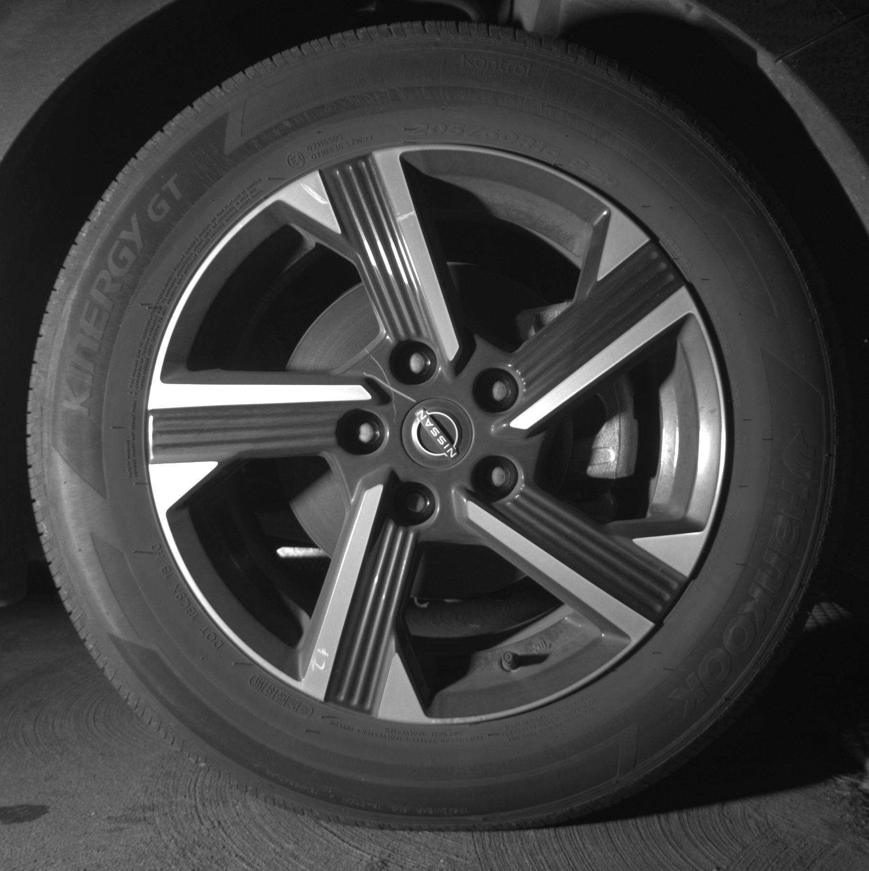 Thumbnail: 2025 Nissan Sentra - 10