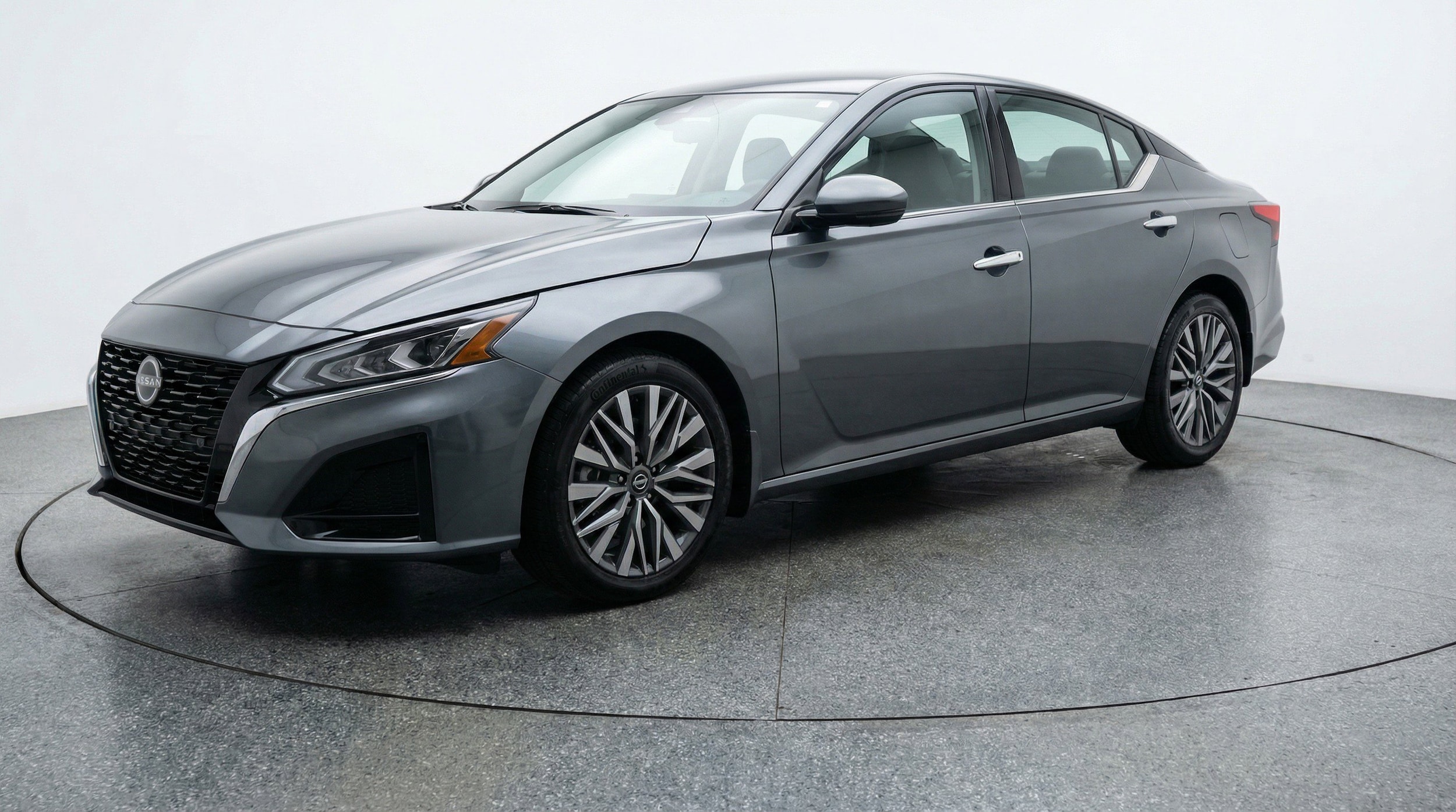 Thumbnail: 2025 Nissan Altima - 3