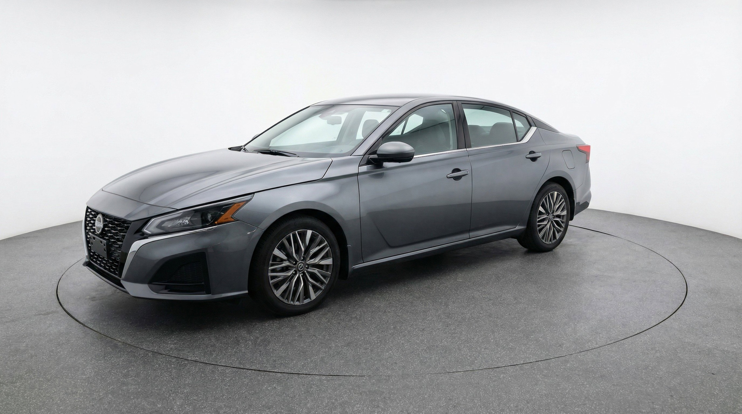 Thumbnail: 2025 Nissan Altima - 3