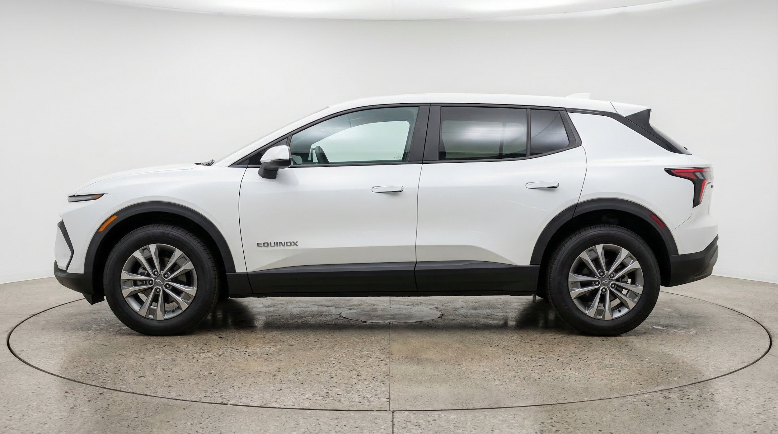 Thumbnail: 2025 Chevrolet Equinox - 5