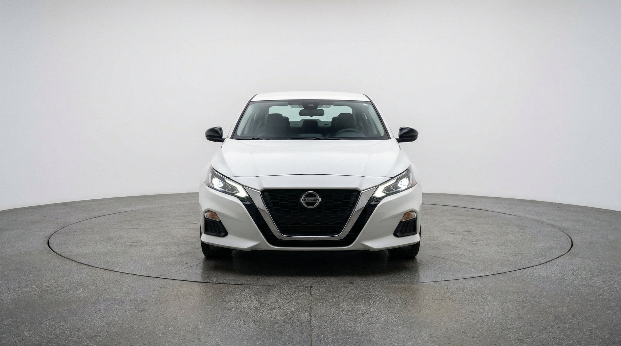 Thumbnail: 2025 Nissan Altima - 2