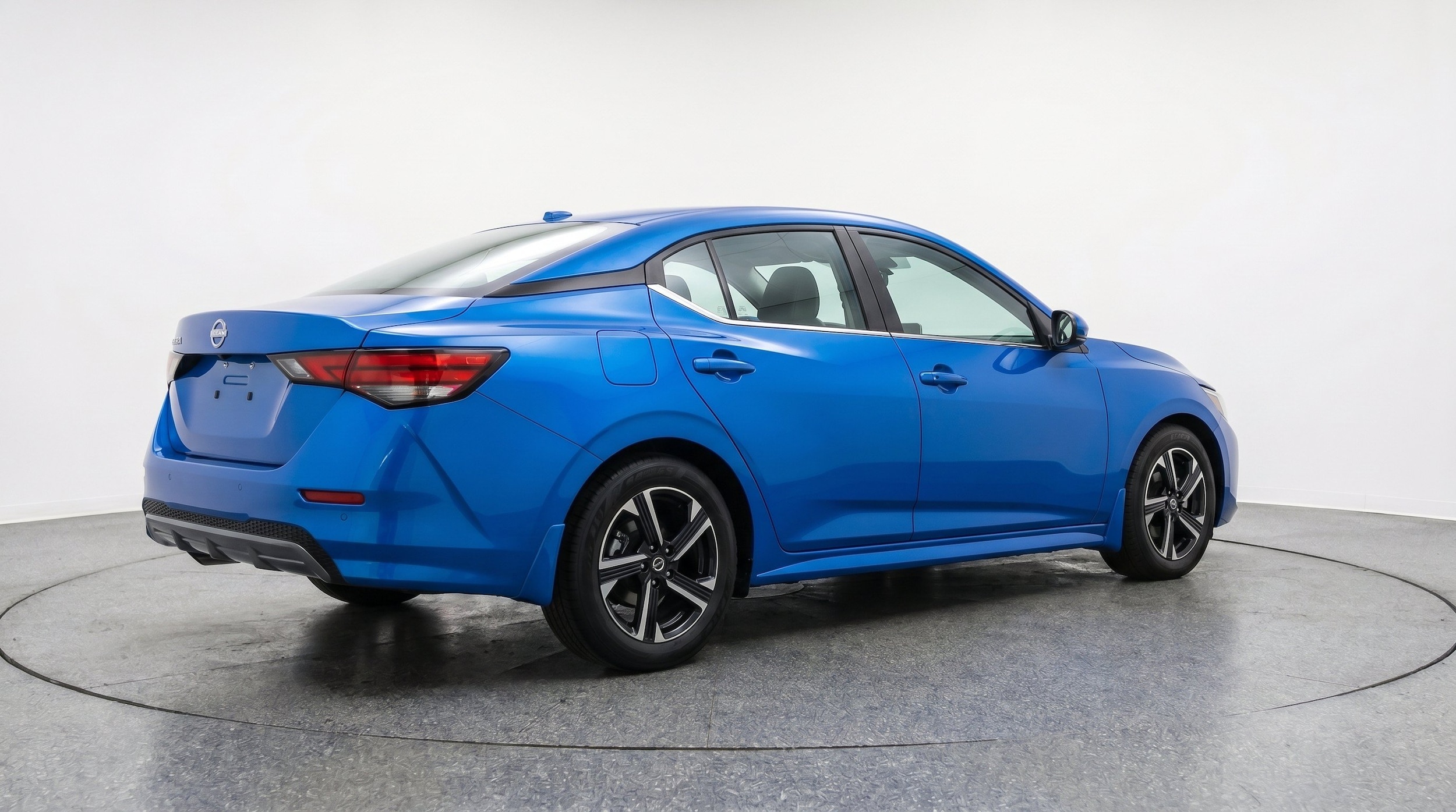 Thumbnail: 2025 Nissan Sentra - 9