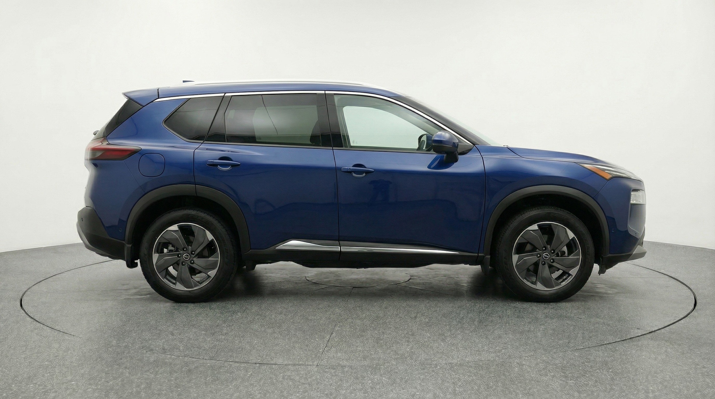 Thumbnail: 2025 Nissan Rogue - 11