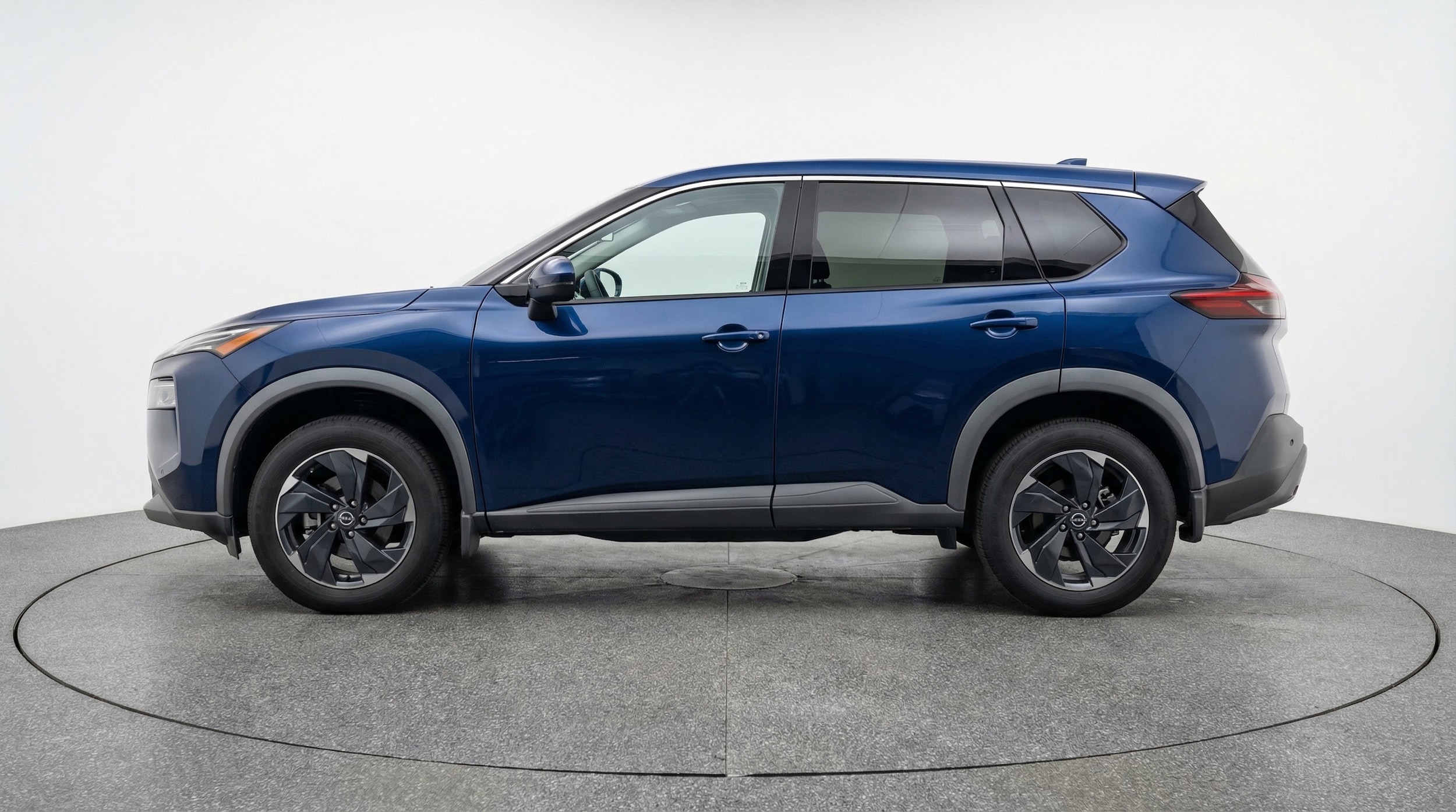 Thumbnail: 2025 Nissan Rogue - 4