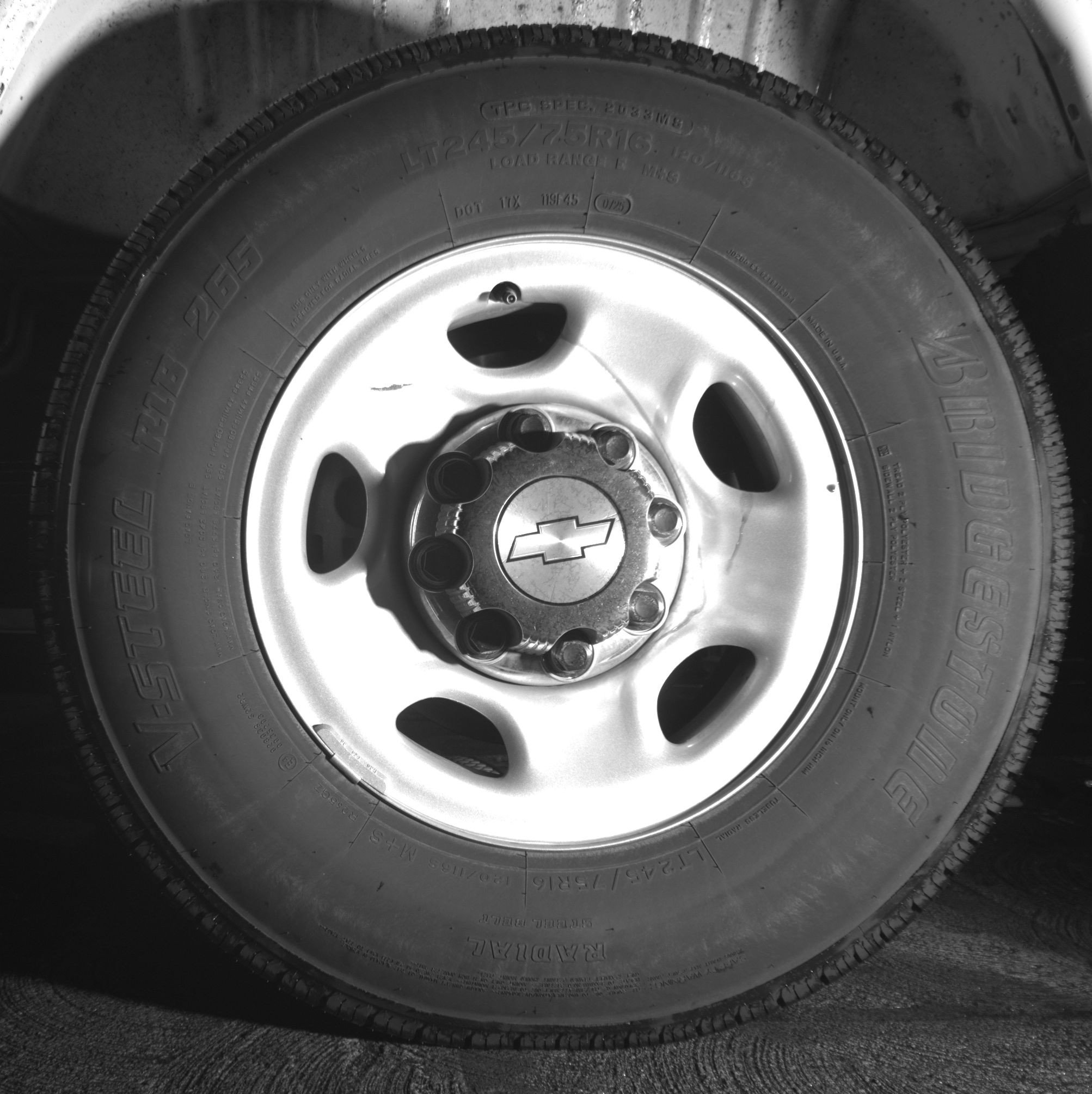 Thumbnail: 2025 Chevrolet Express - 14