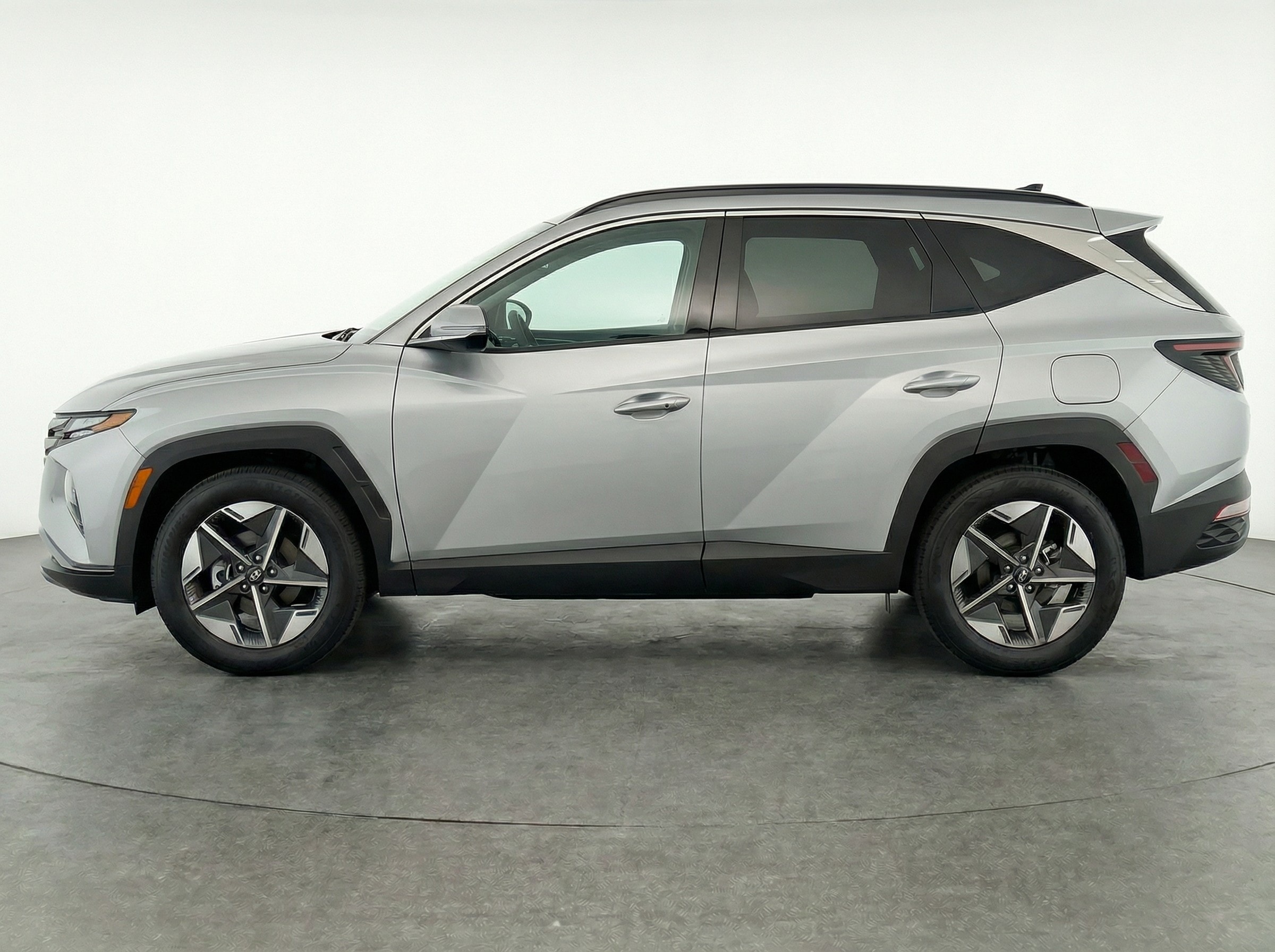 Thumbnail: 2025 Hyundai Tucson - 4