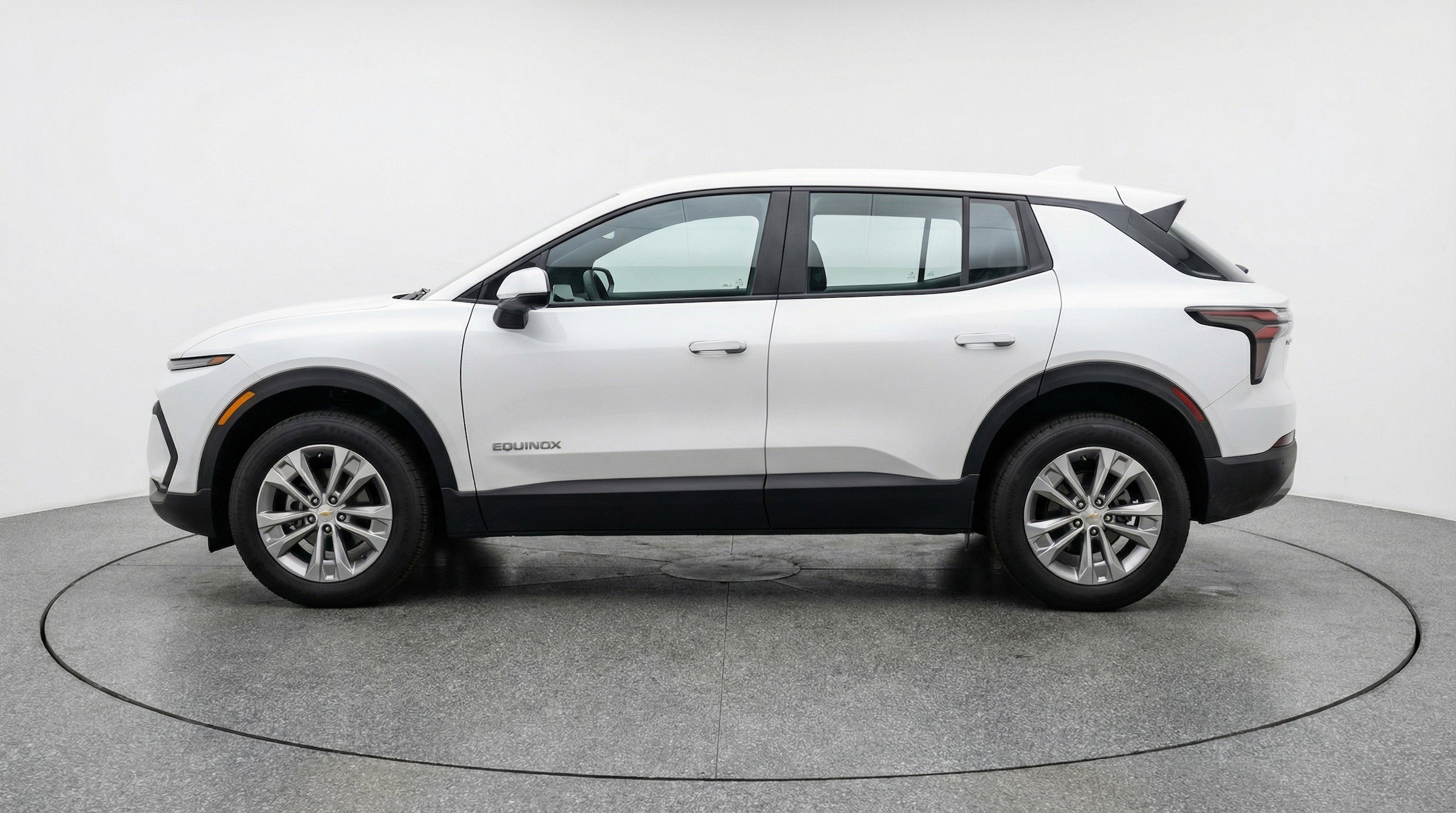 Thumbnail: 2025 Chevrolet Equinox - 5