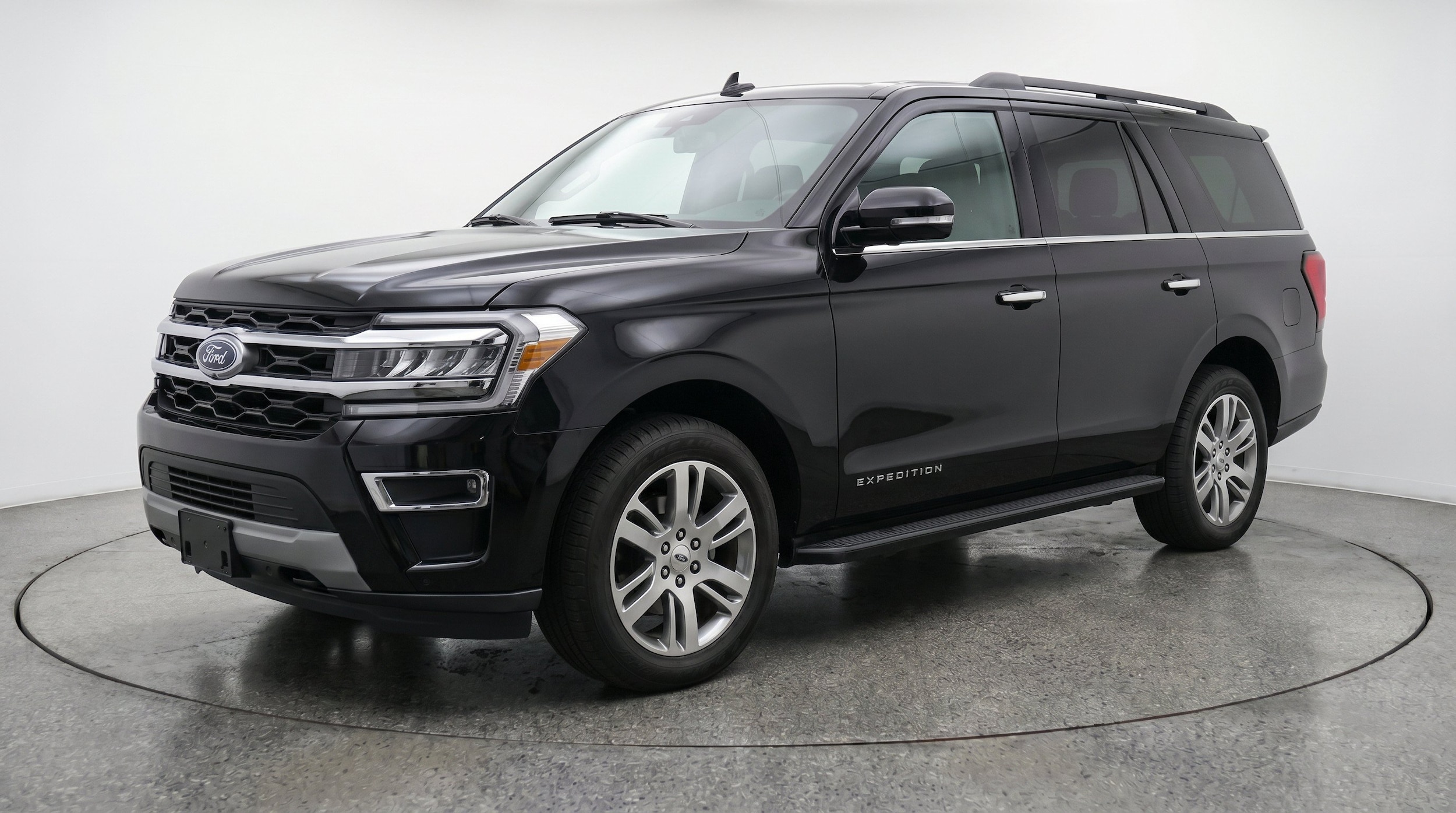 Thumbnail: 2024 Ford Expedition MAX - 3