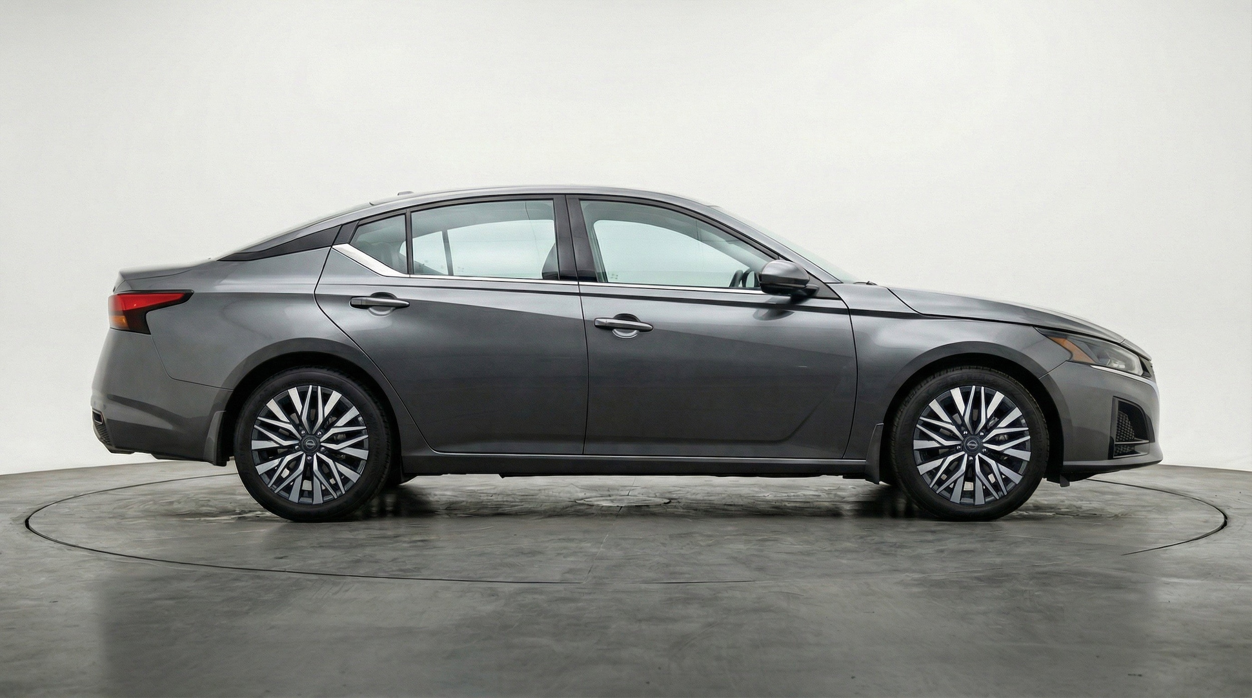 Thumbnail: 2025 Nissan Altima - 11