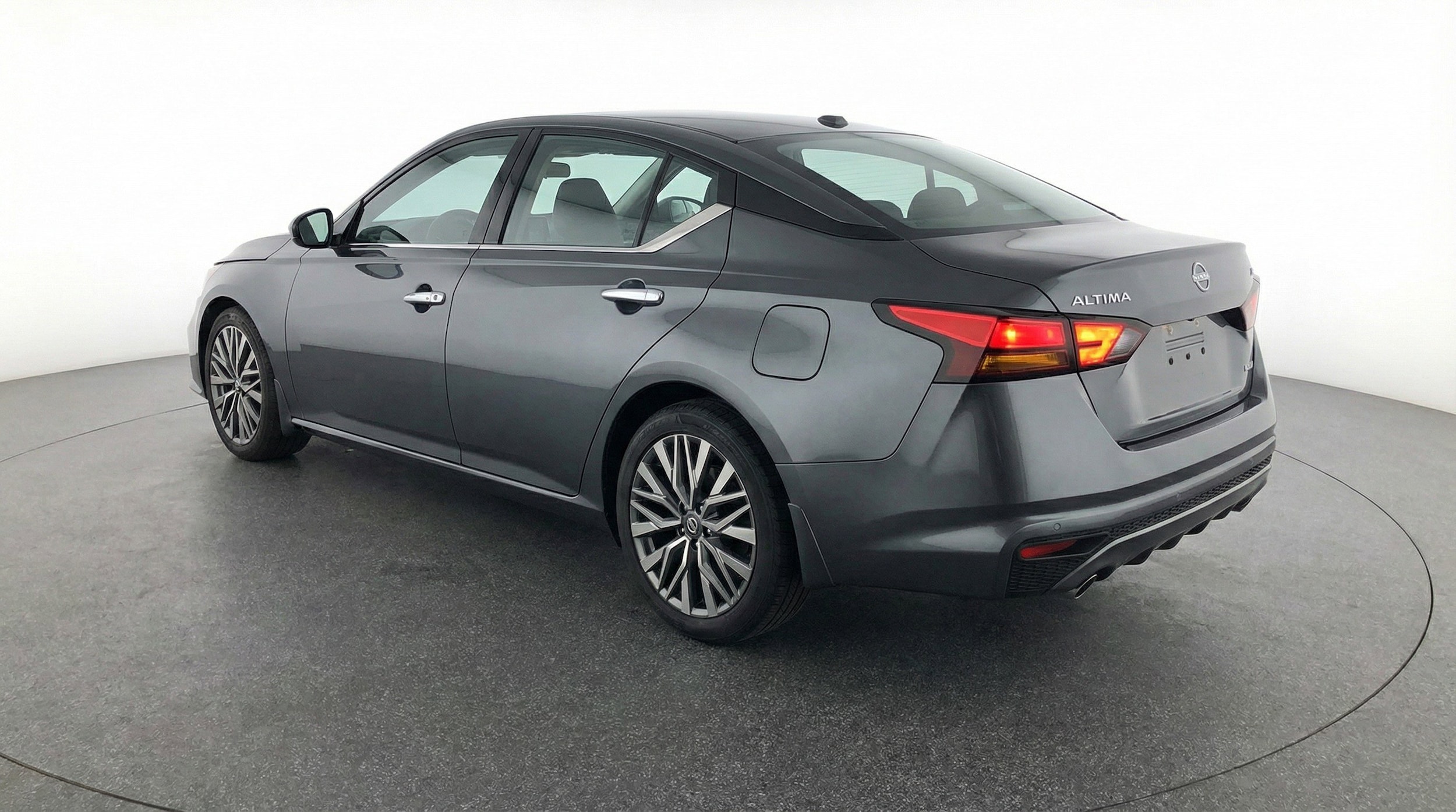 Thumbnail: 2025 Nissan Altima - 6