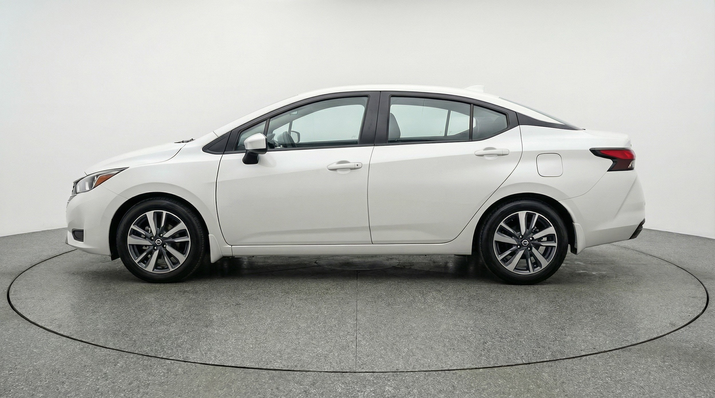 Thumbnail: 2025 Nissan Versa - 5