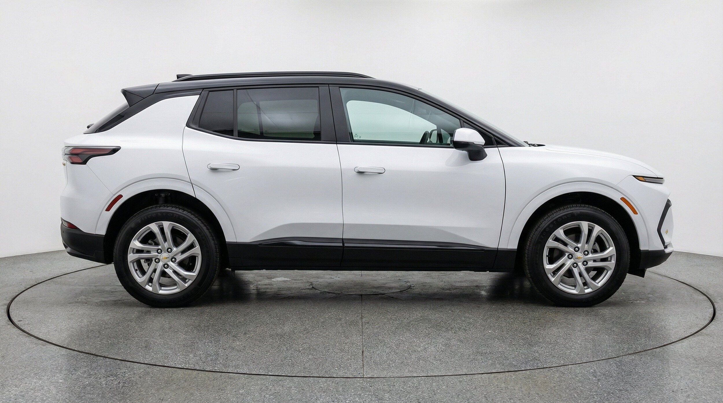 Thumbnail: 2025 Chevrolet Equinox - 11