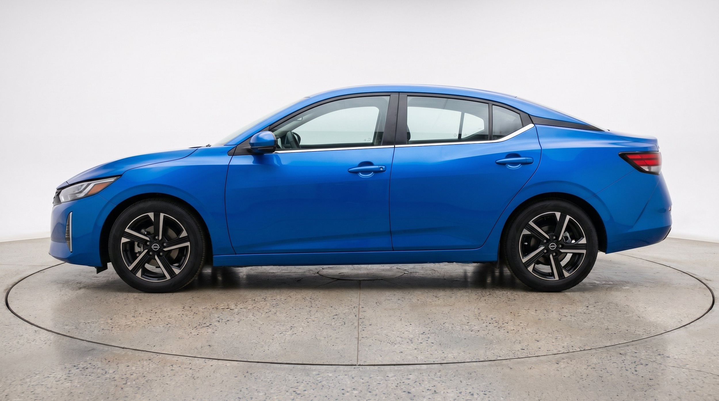 Thumbnail: 2025 Nissan Sentra - 5