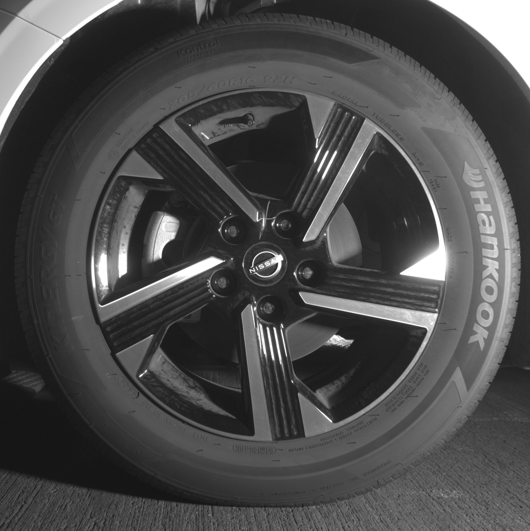 Thumbnail: 2025 Nissan Sentra - 9