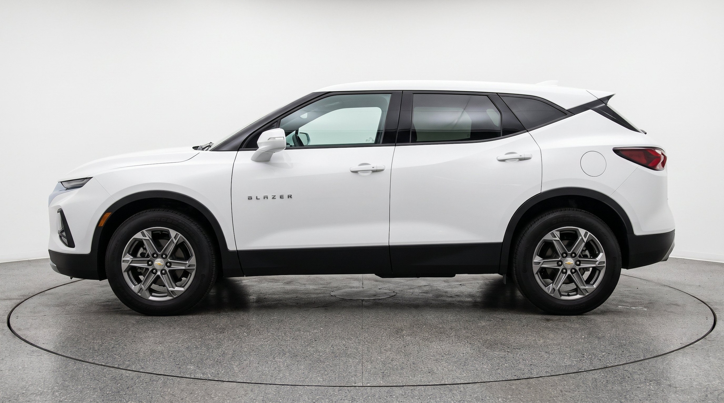 Thumbnail: 2026 Chevrolet Blazer - 5