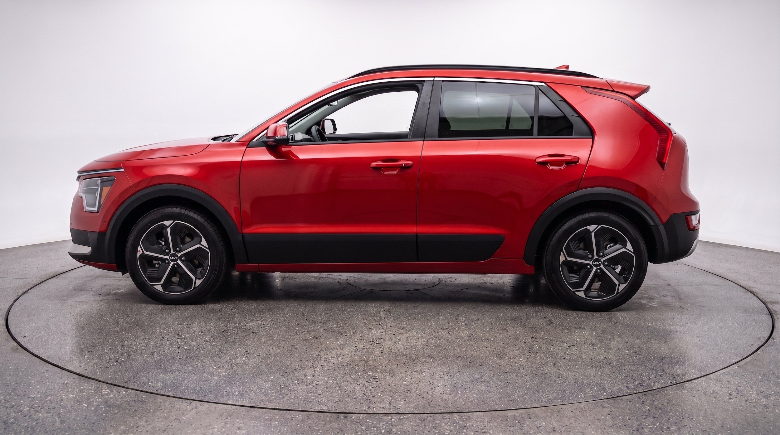 Thumbnail: 2026 Kia Niro - 5
