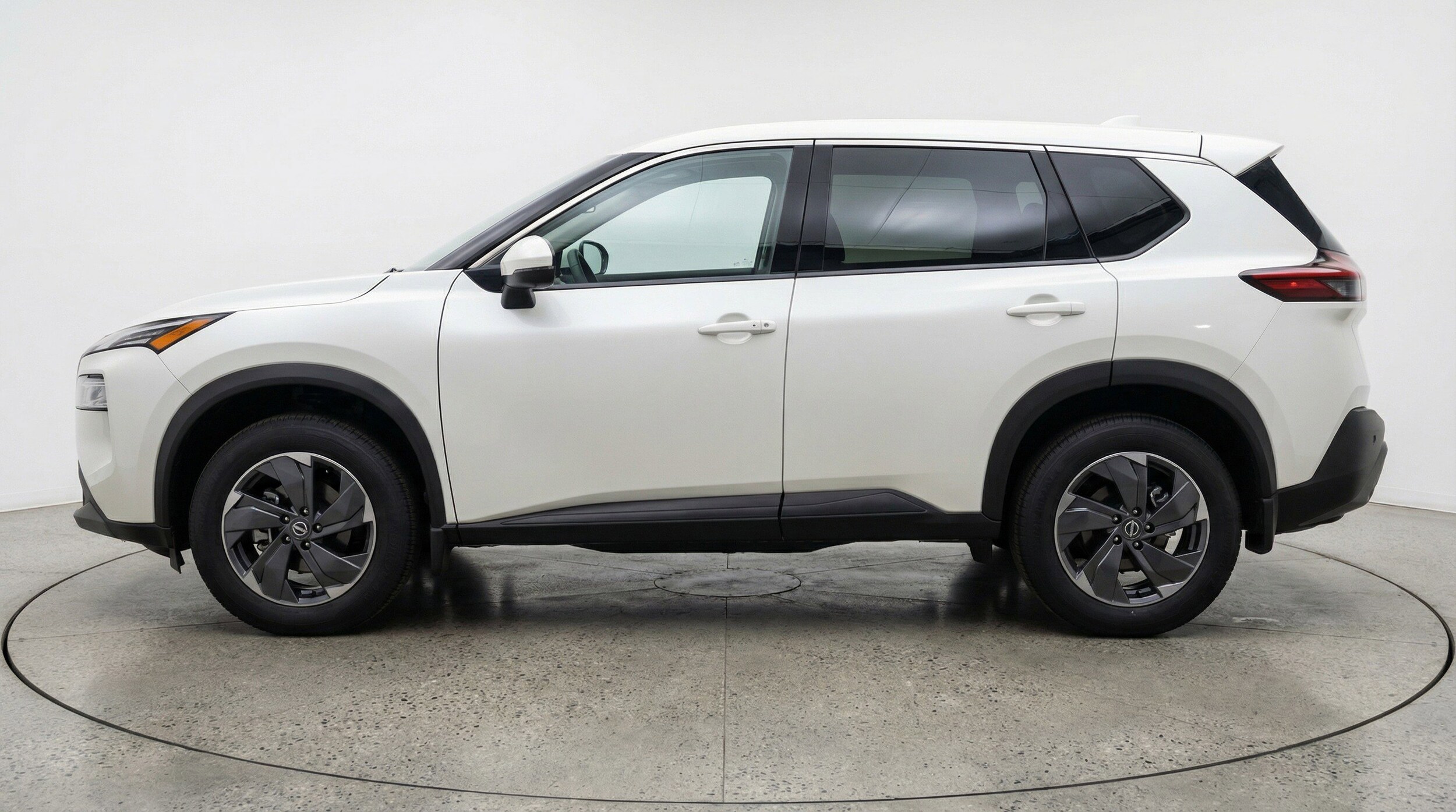 Thumbnail: 2025 Nissan Rogue - 5