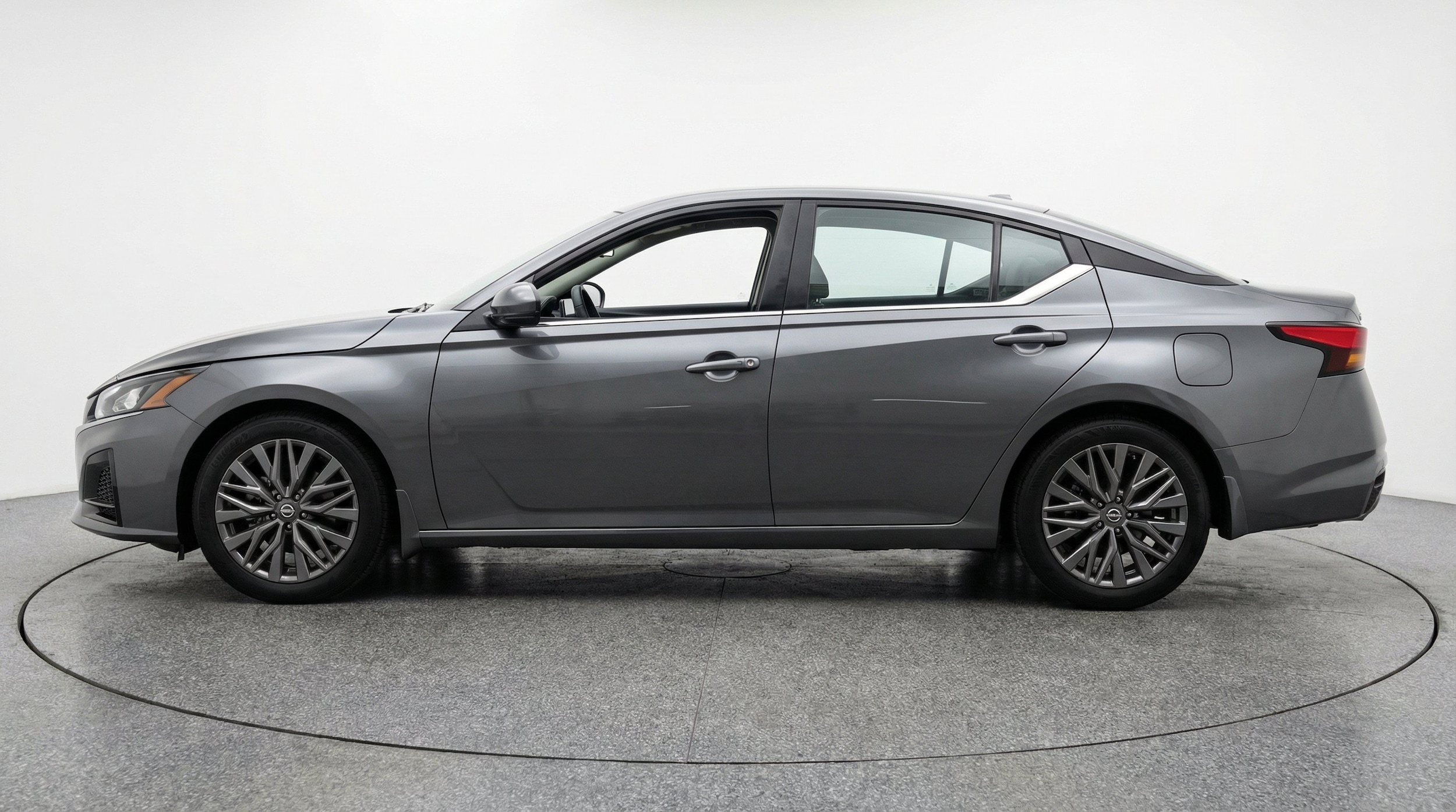 Thumbnail: 2026 Nissan Altima - 5