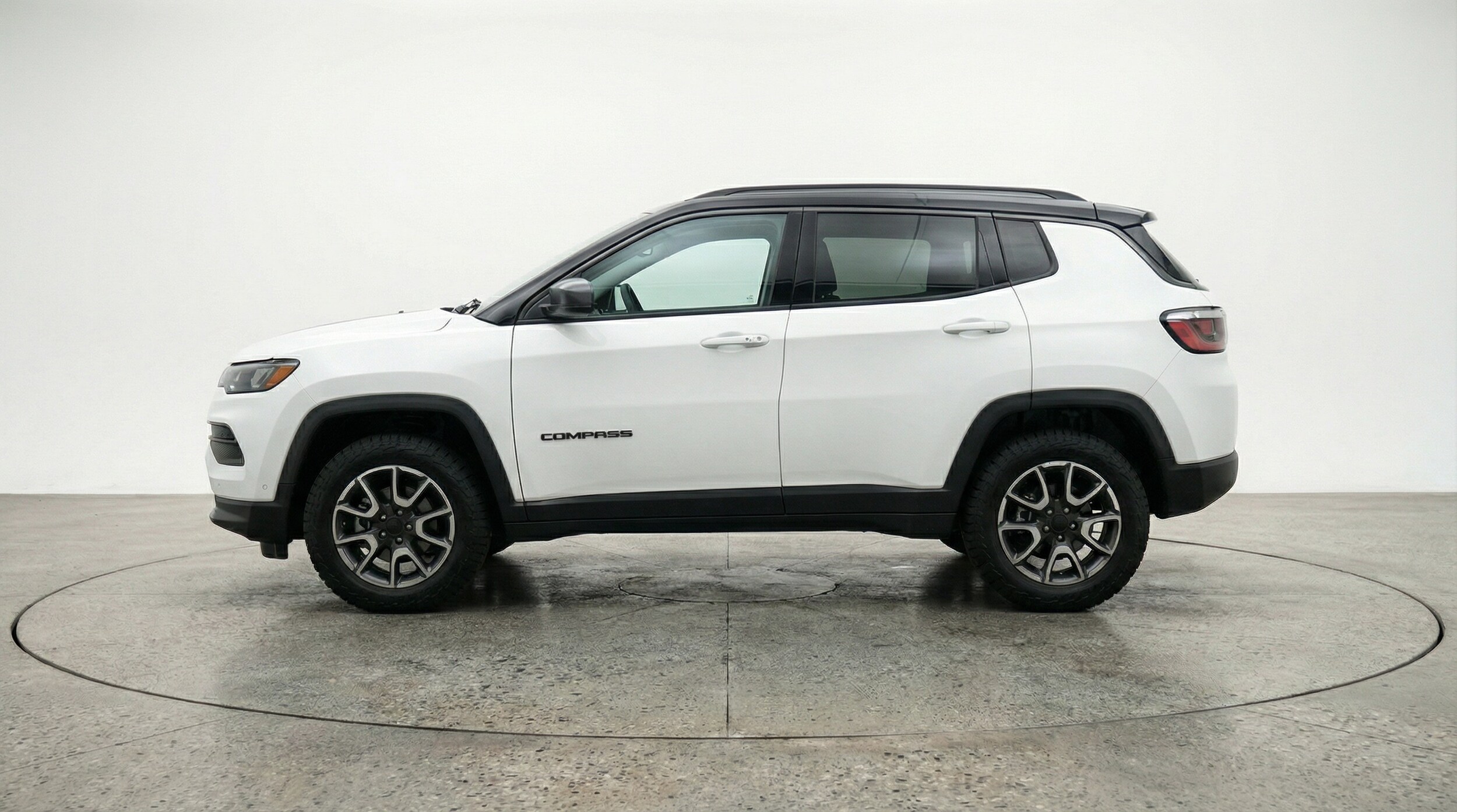 Thumbnail: 2025 Jeep Compass - 4