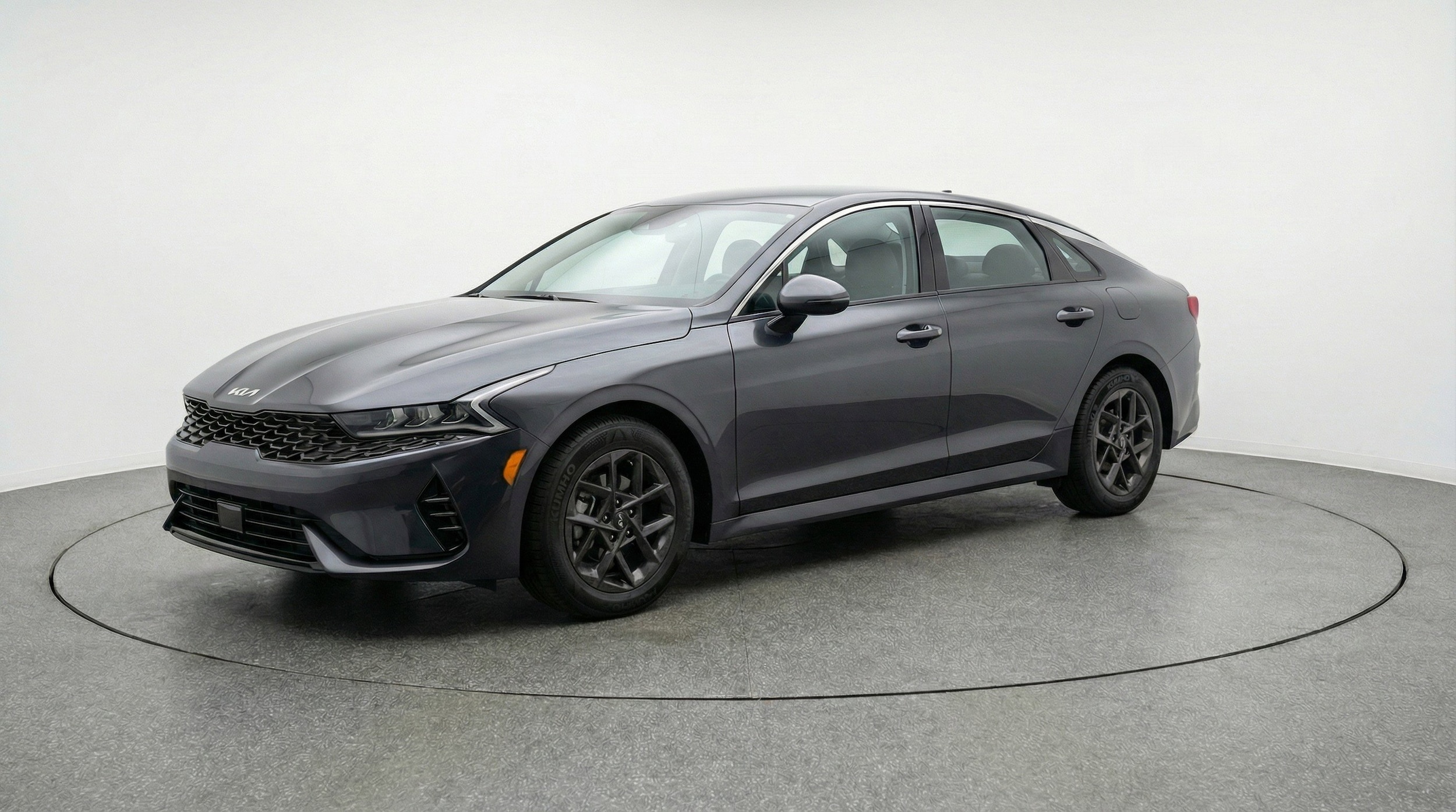 Thumbnail: 2025 Kia K5 - 3