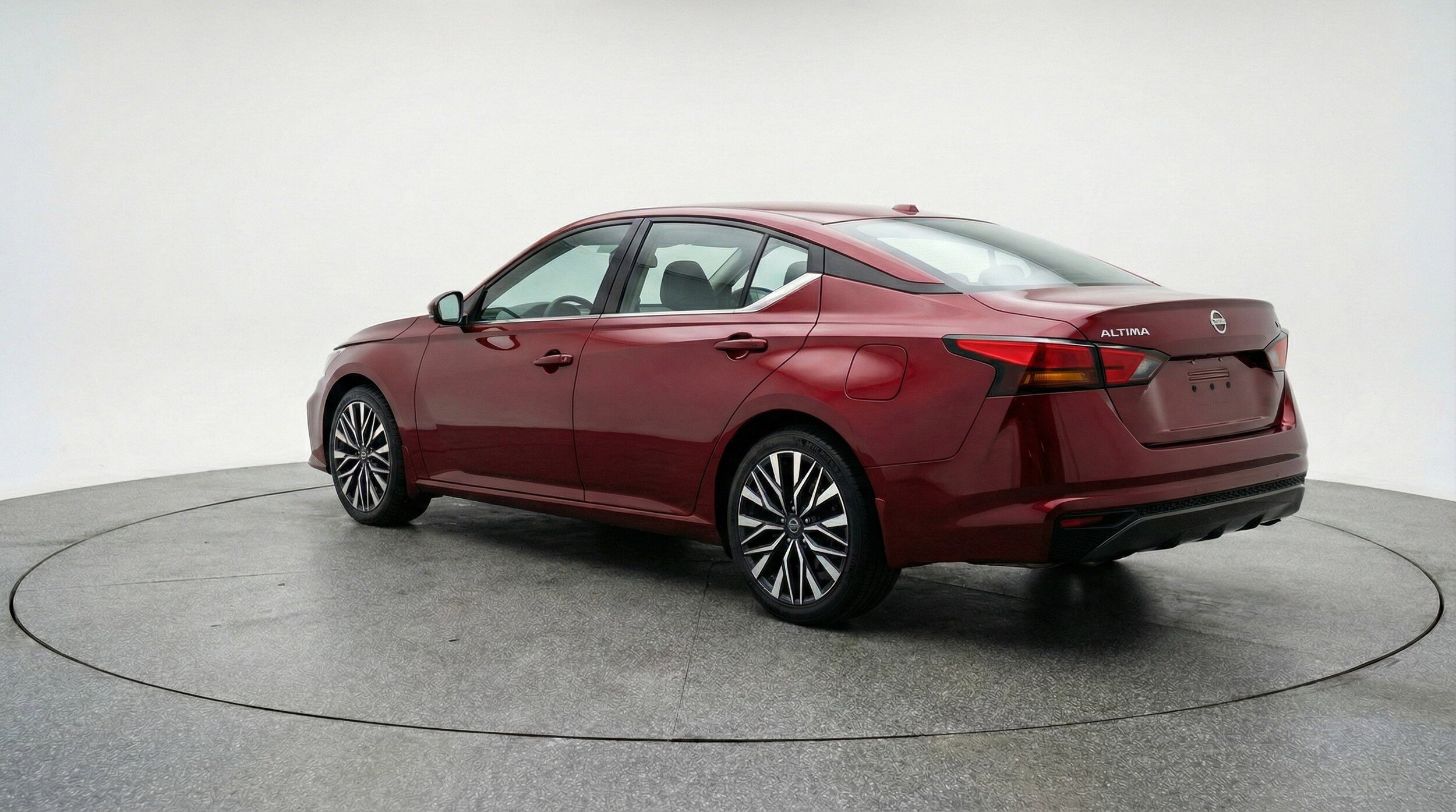 Thumbnail: 2025 Nissan Altima - 6