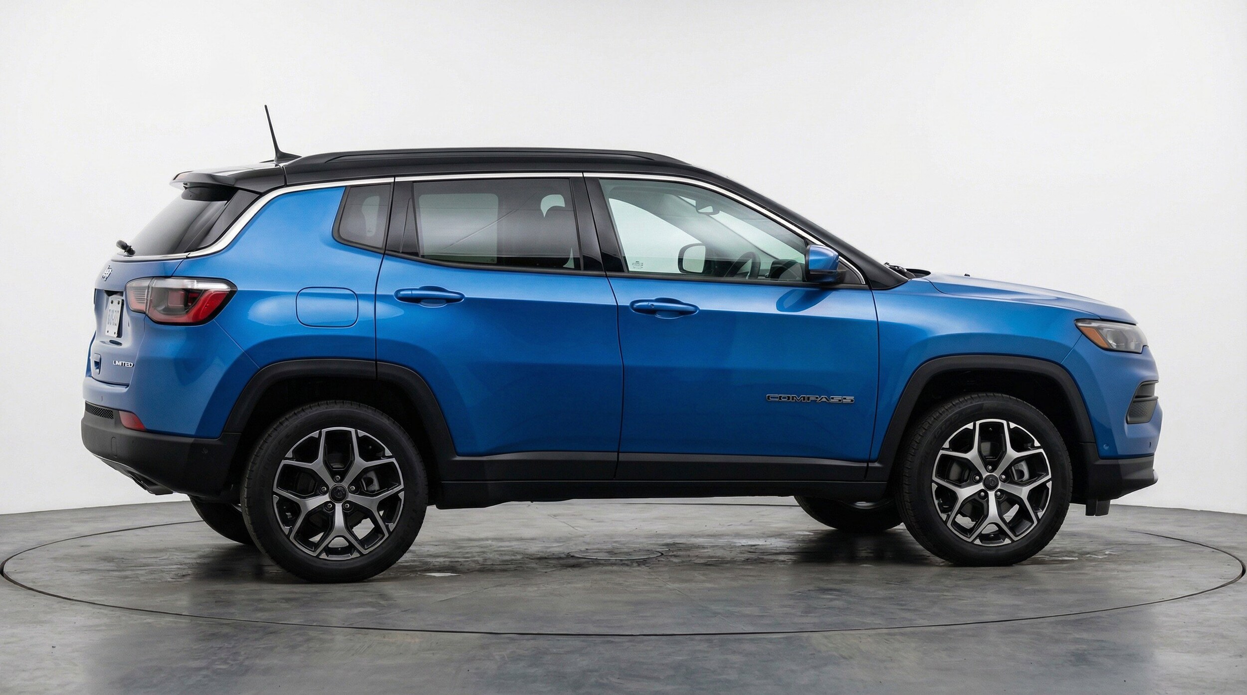Thumbnail: 2025 Jeep Compass - 11