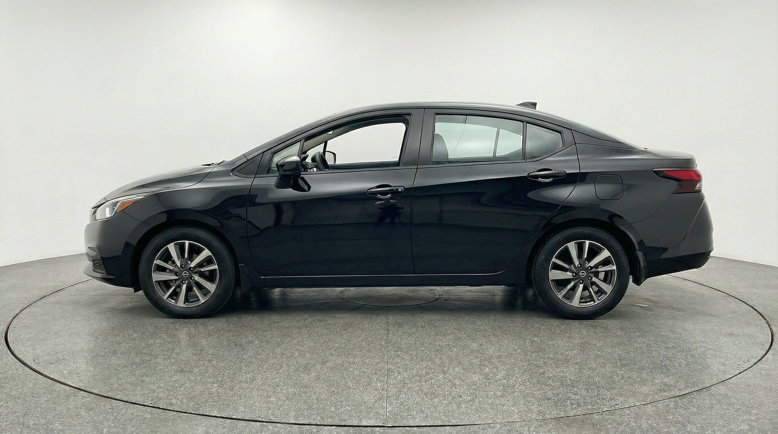 Thumbnail: 2025 Nissan Versa - 5