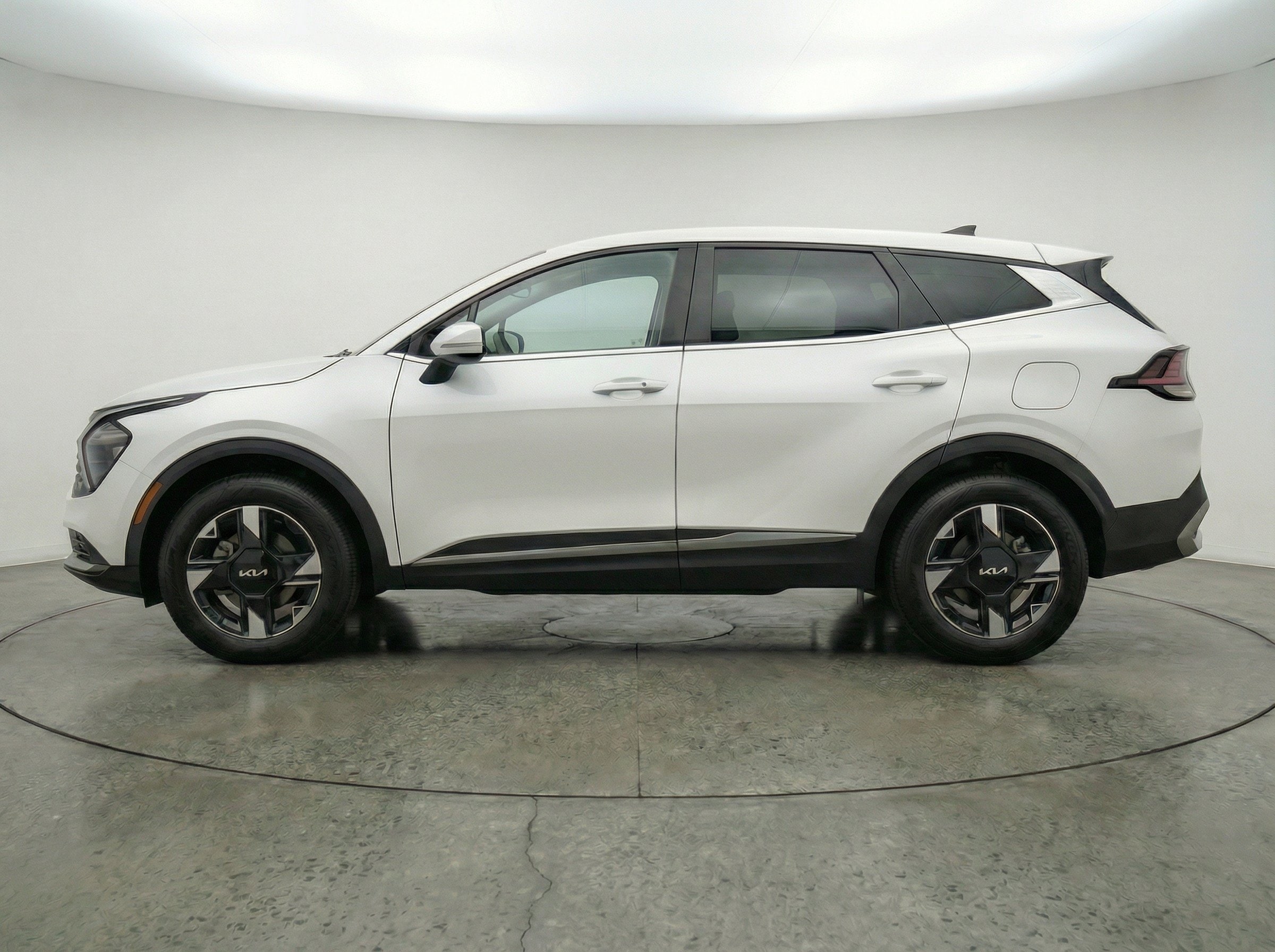 Thumbnail: 2026 Kia Sportage - 5