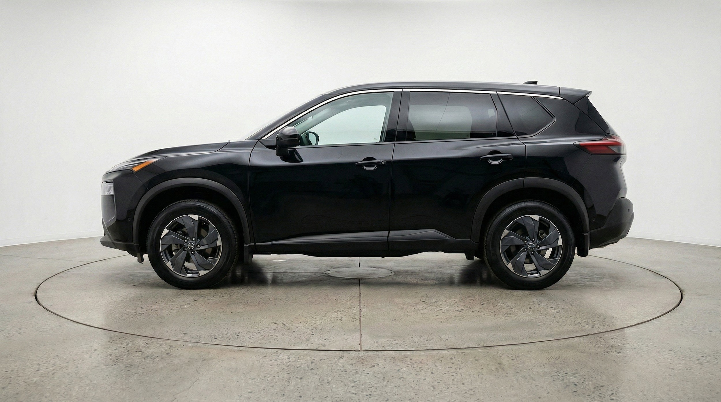 Thumbnail: 2025 Nissan Rogue - 5