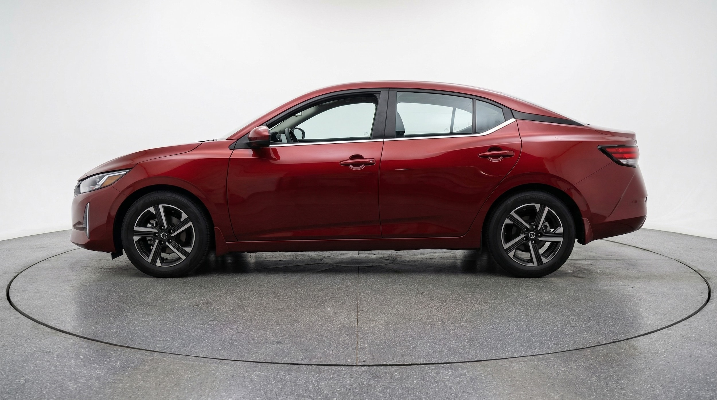 Thumbnail: 2025 Nissan Sentra - 4