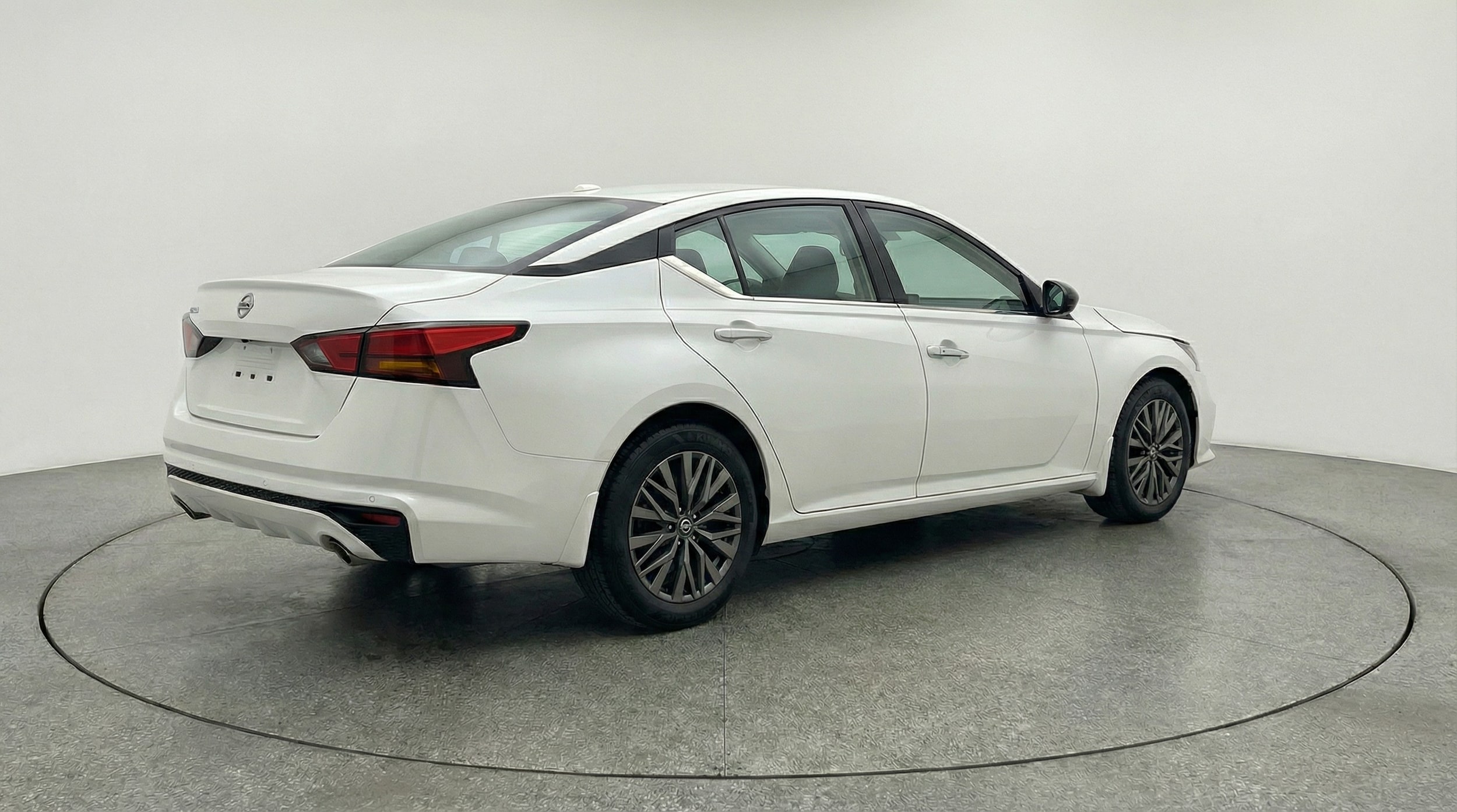 Thumbnail: 2025 Nissan Altima - 7