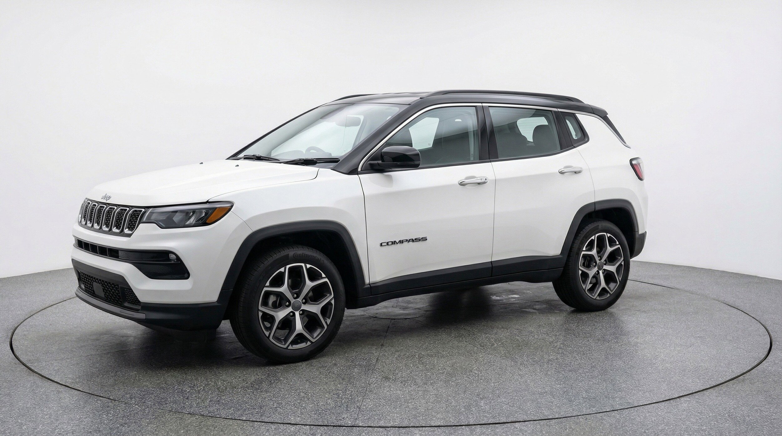 Thumbnail: 2025 Jeep Compass - 3
