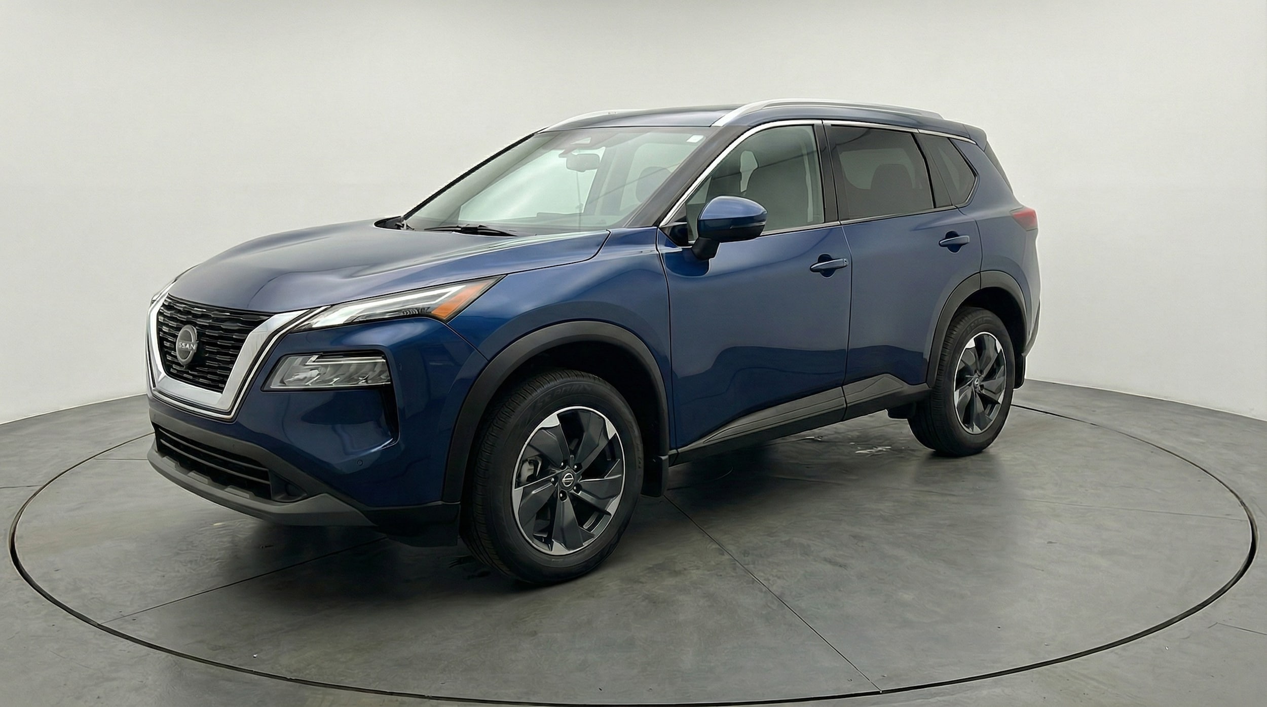 Thumbnail: 2025 Nissan Rogue - 3