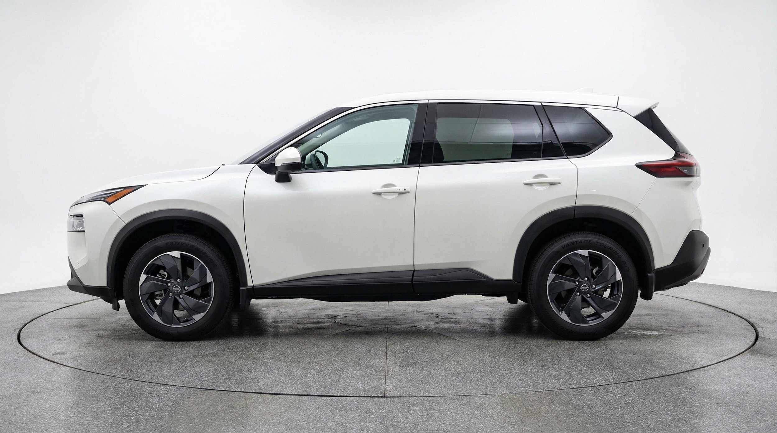 Thumbnail: 2025 Nissan Rogue - 5