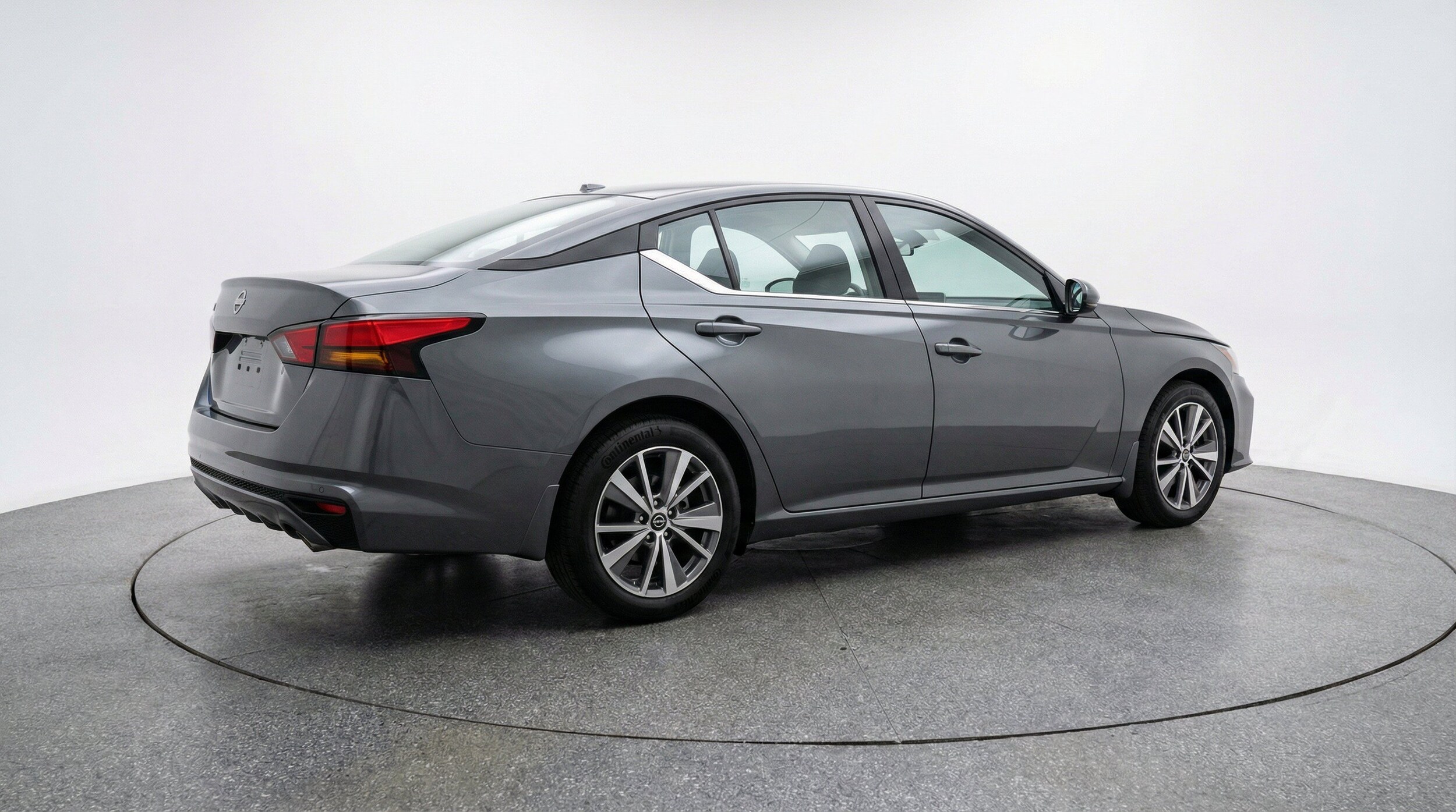 Thumbnail: 2025 Nissan Altima - 9