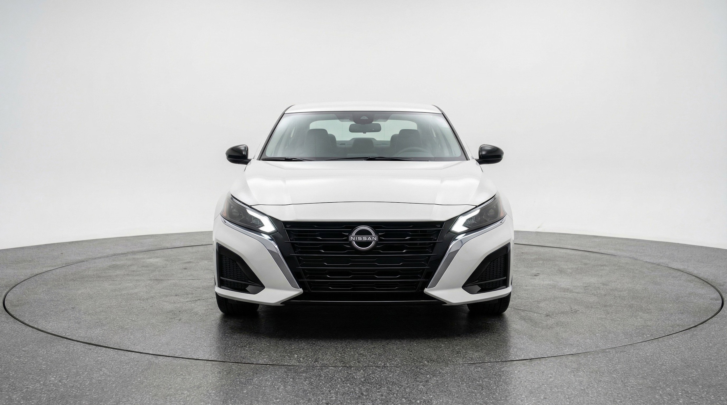 Thumbnail: 2025 Nissan Altima - 2